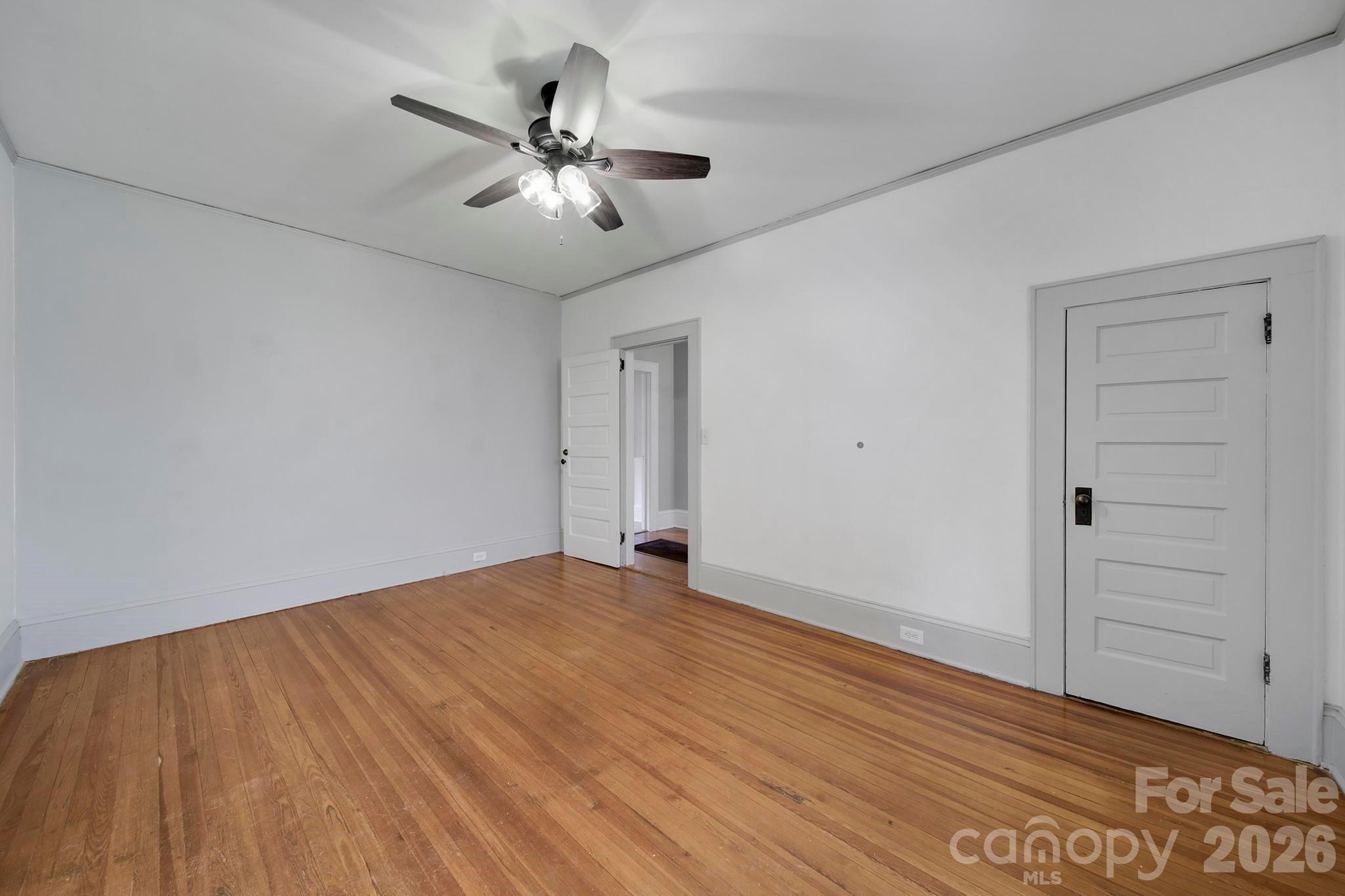 1638 Longfellow Street — Charlotte