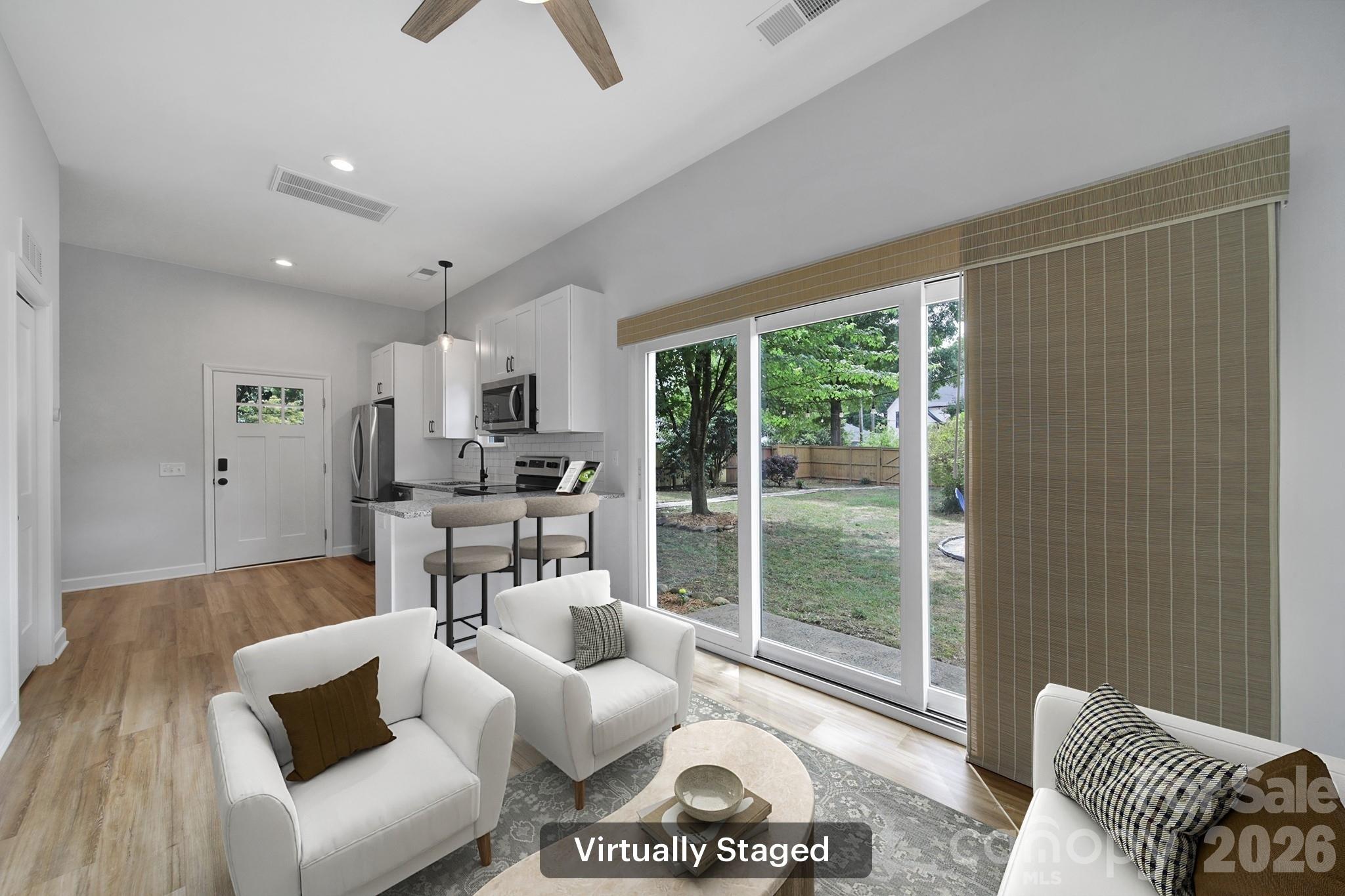1638 Longfellow Street — Charlotte