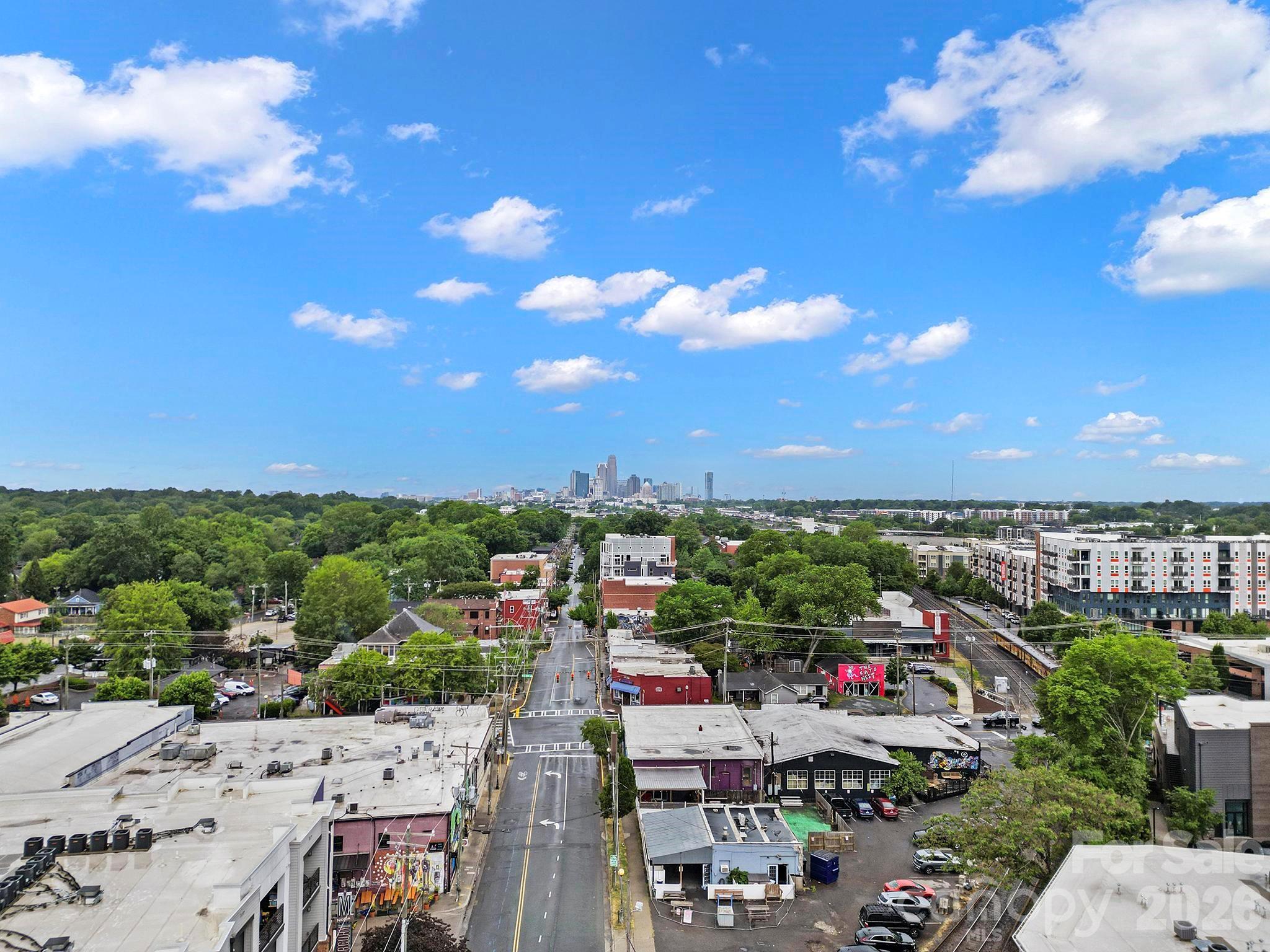 1638 Longfellow Street — Charlotte