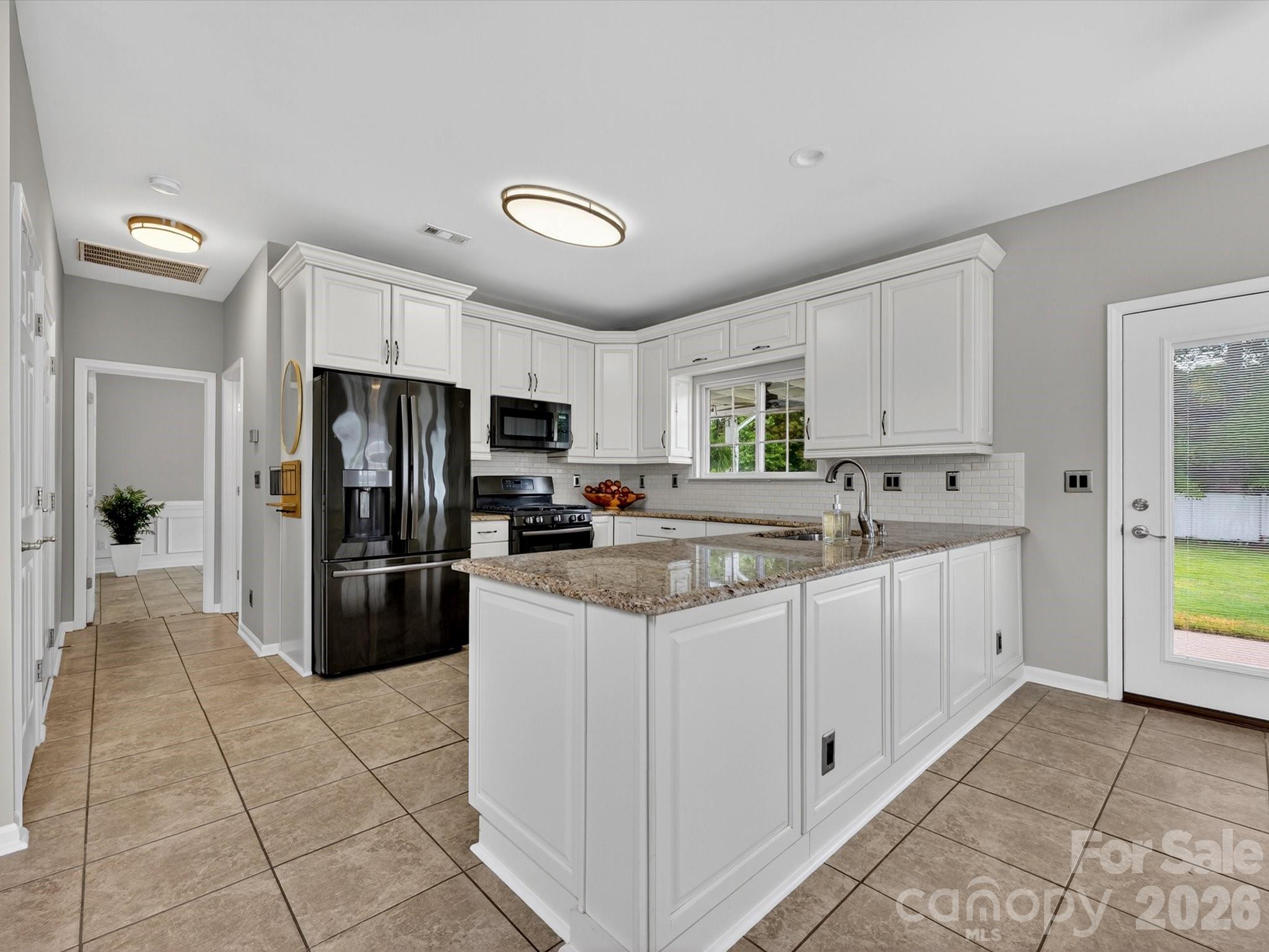 3416 Fairfax Woods Drive — Matthews