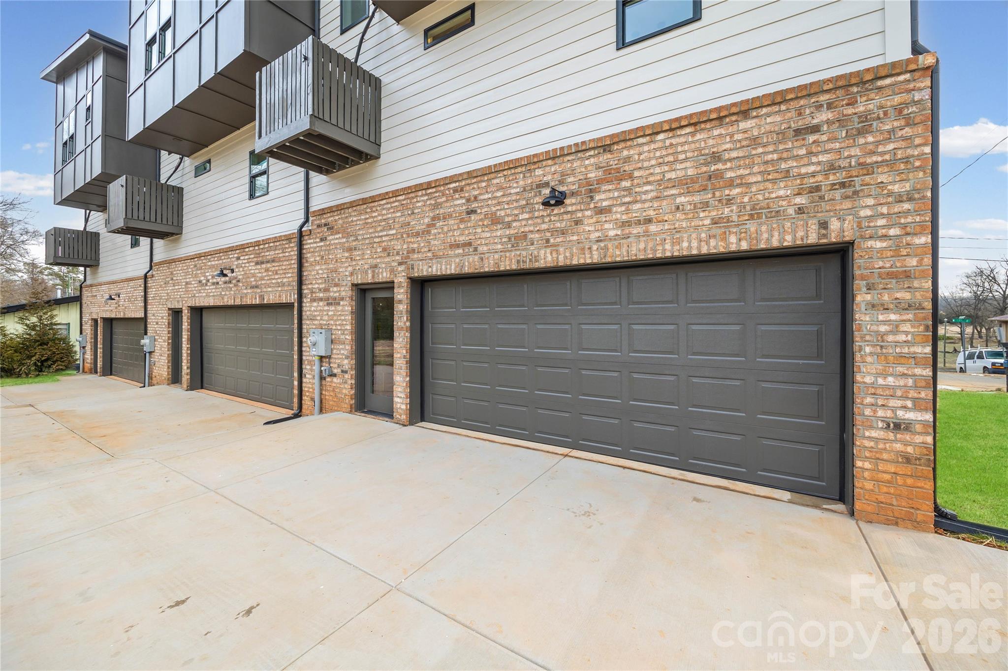 401 N Lee Street #B — Mount Holly