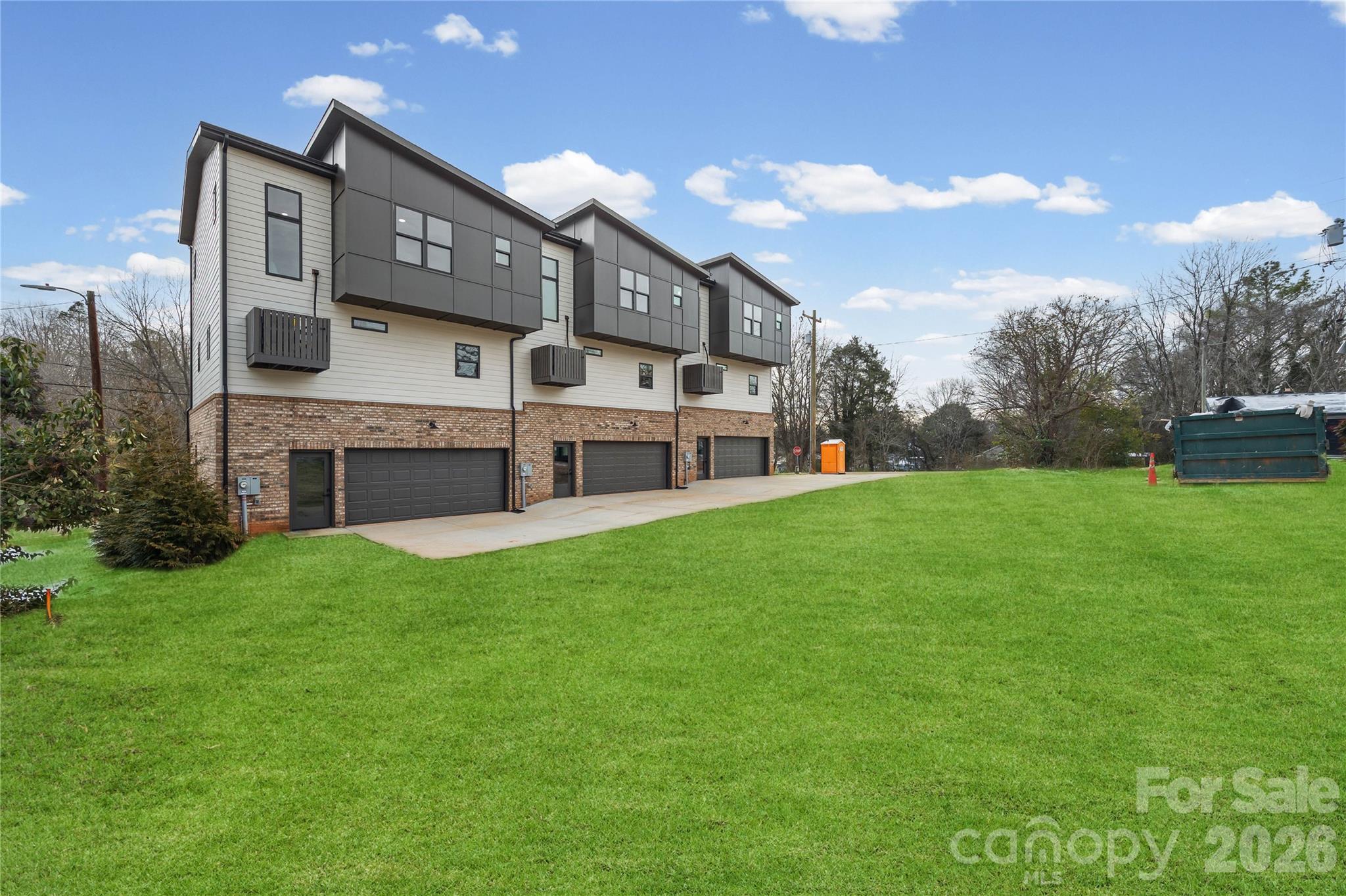 401 N Lee Street #B — Mount Holly