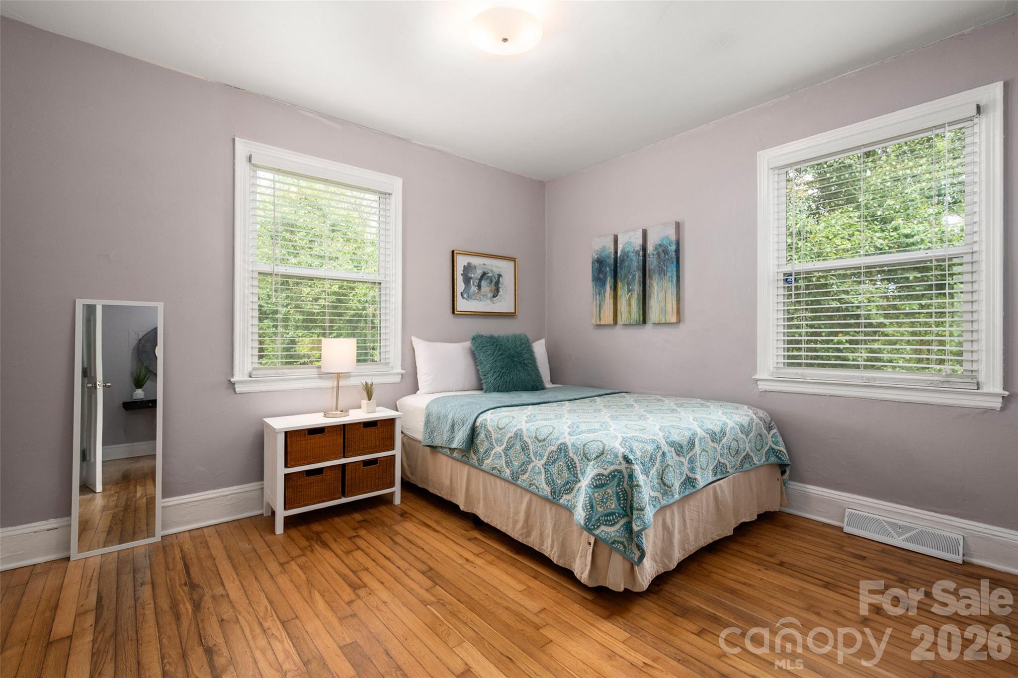 2516 Columbus Circle — Charlotte