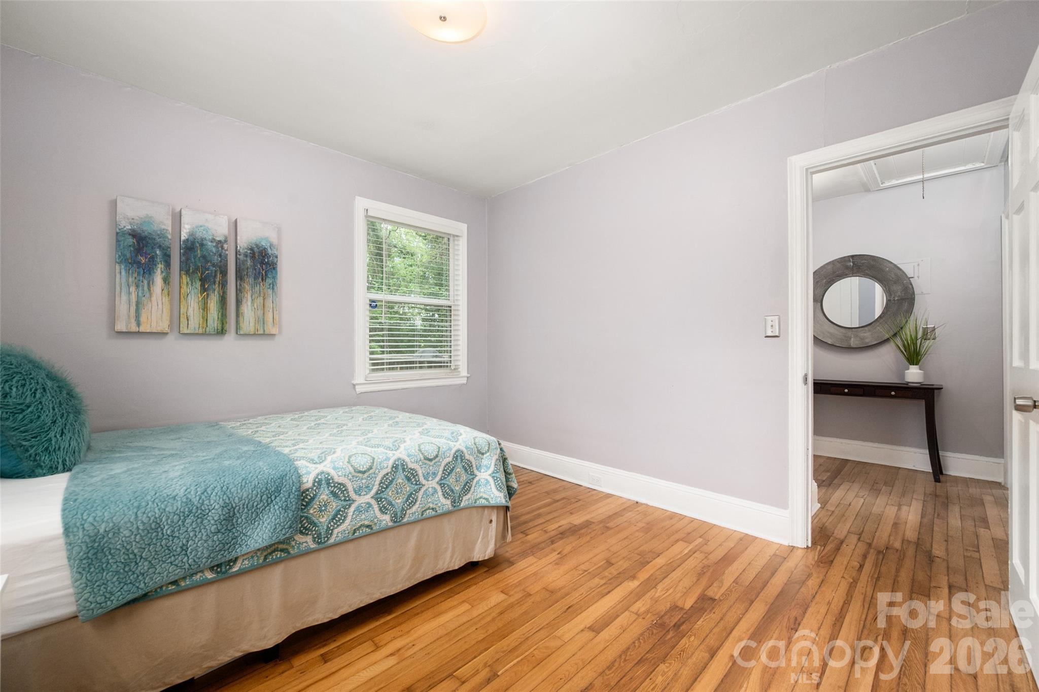 2516 Columbus Circle — Charlotte
