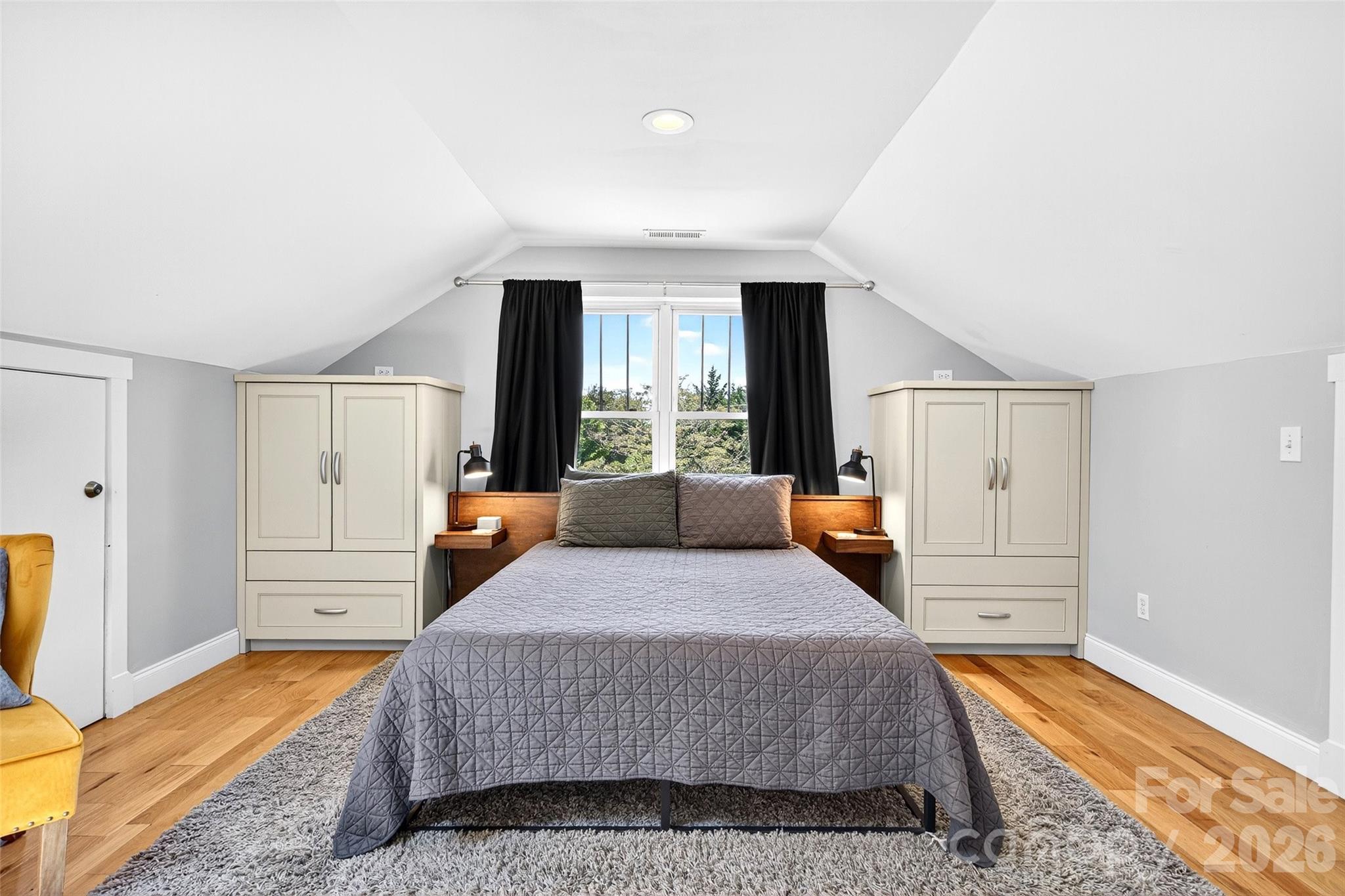 626 Old Lytle Cove Road — Swannanoa