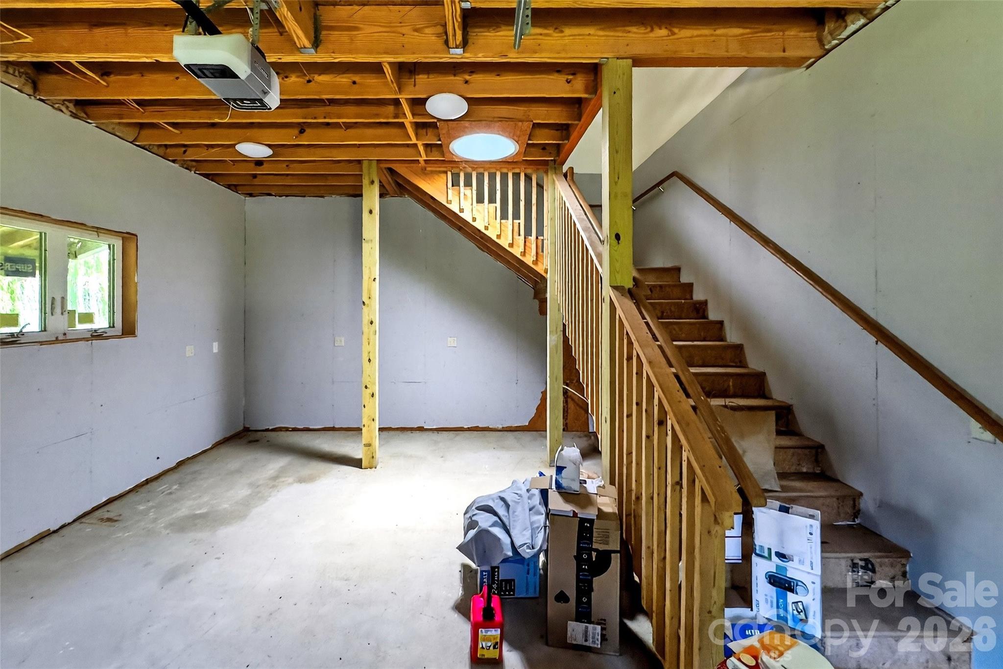 626 Old Lytle Cove Road — Swannanoa