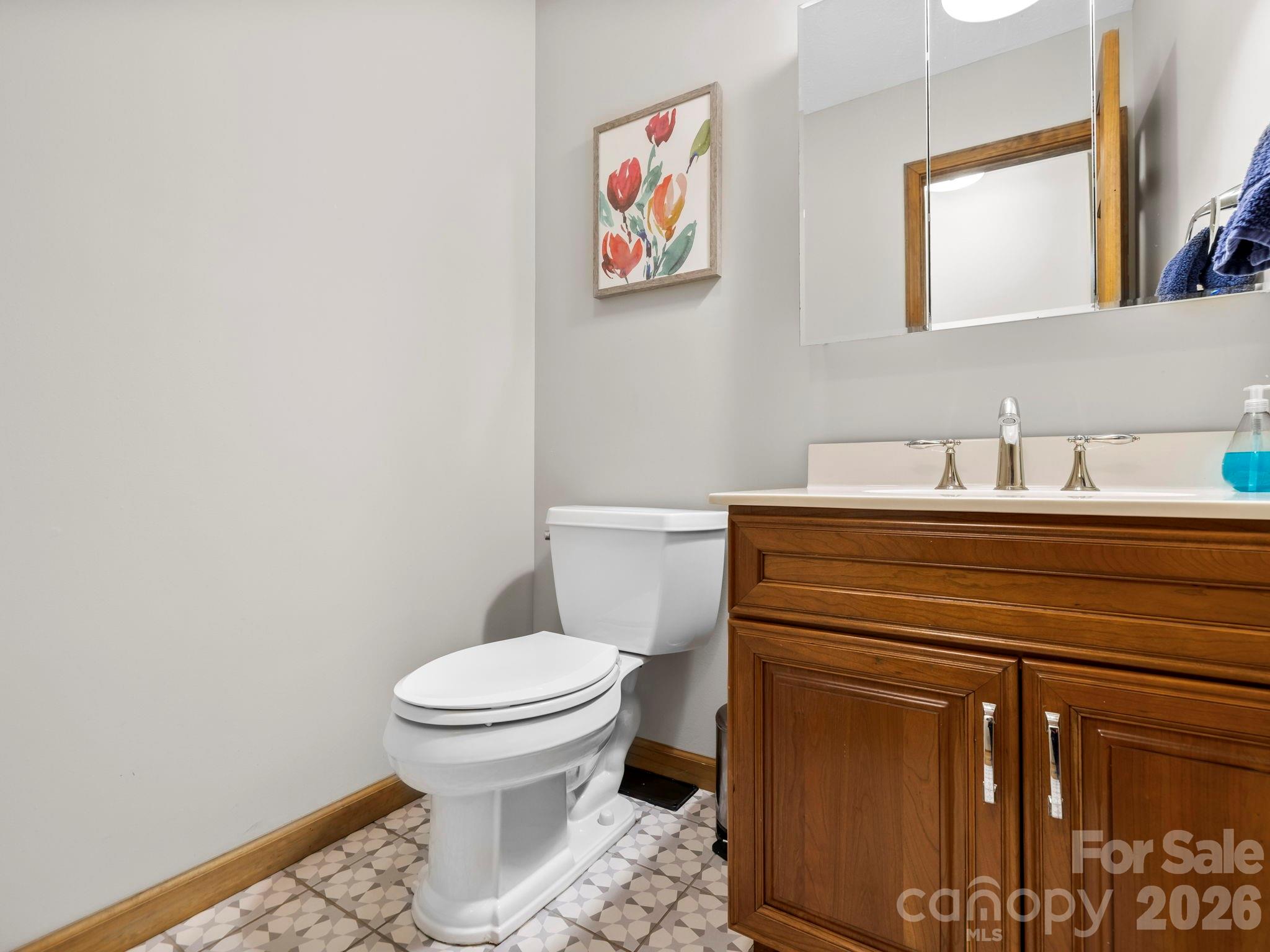 581 Hubbard Hollow Road — Rosman