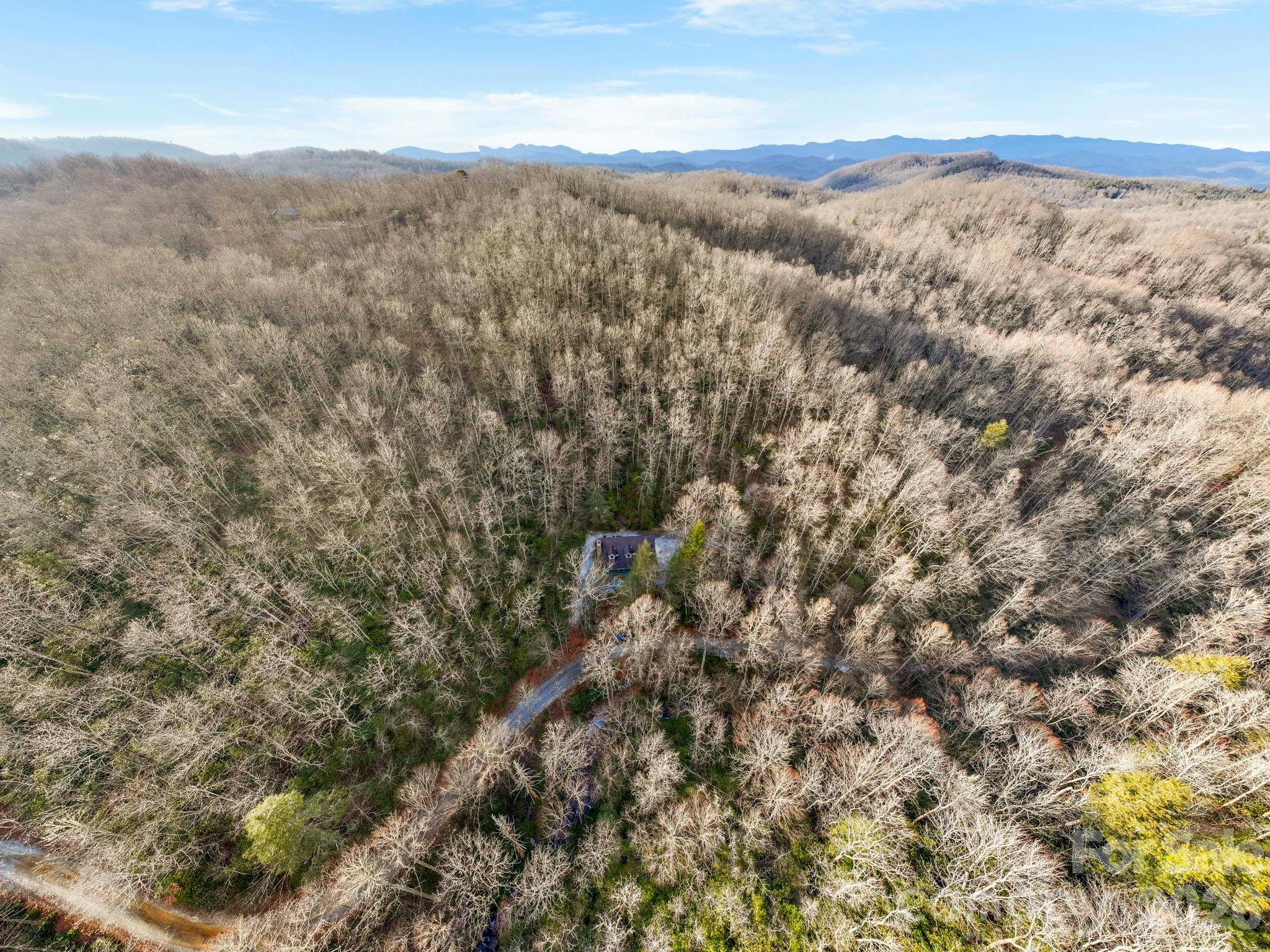581 Hubbard Hollow Road — Rosman