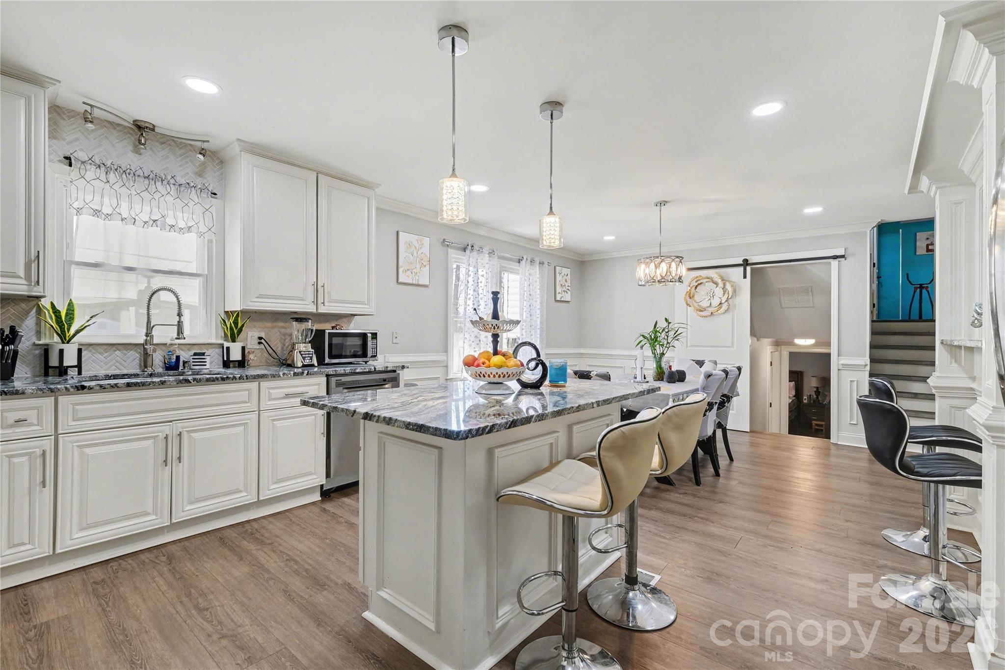 632 Treasure Drive SW — Concord