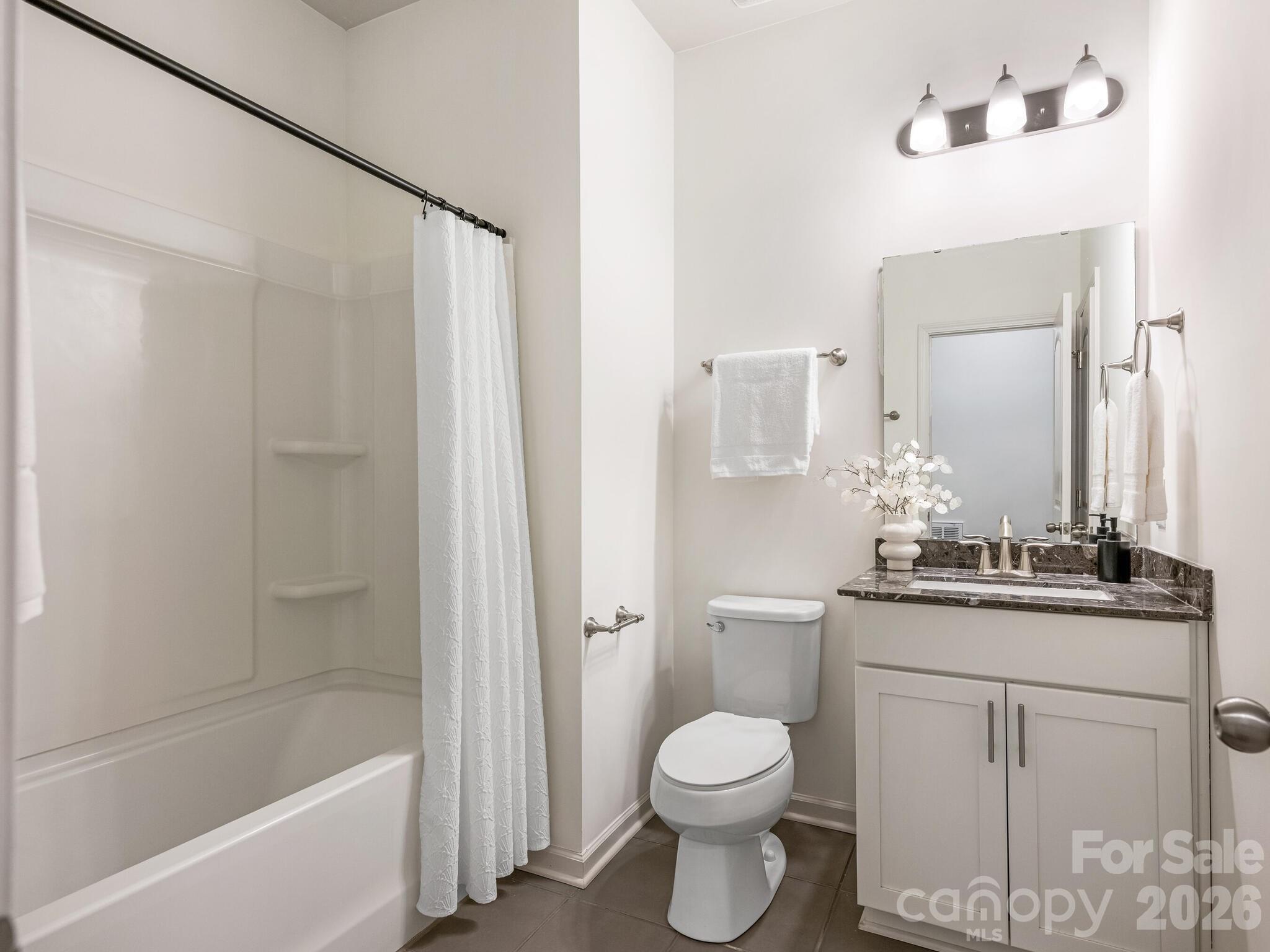 9533 Ainslie Downs Street — Charlotte