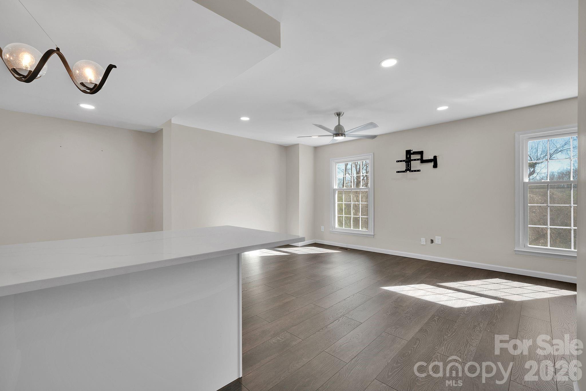 8308 Knights Bridge Road — Charlotte