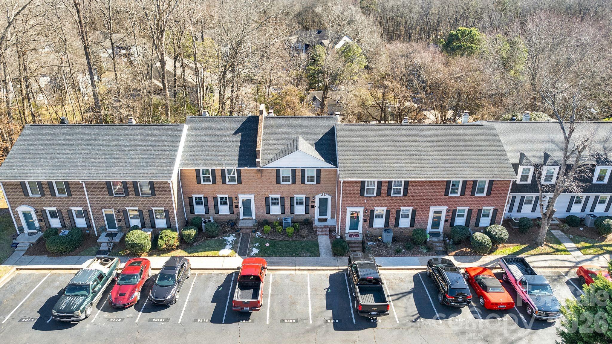 8308 Knights Bridge Road — Charlotte