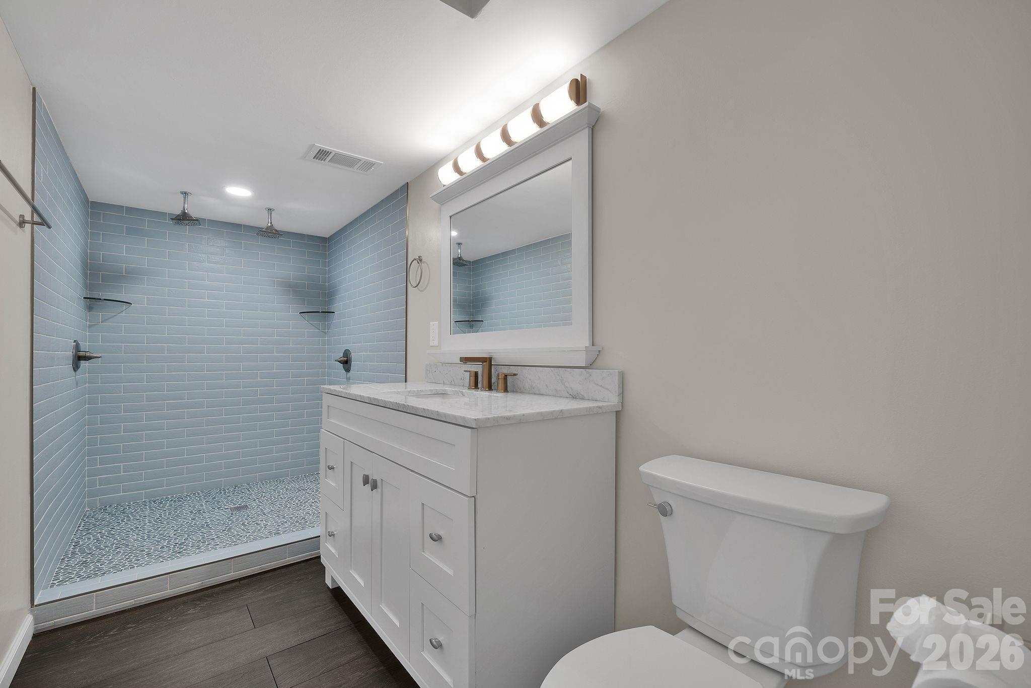 8308 Knights Bridge Road — Charlotte