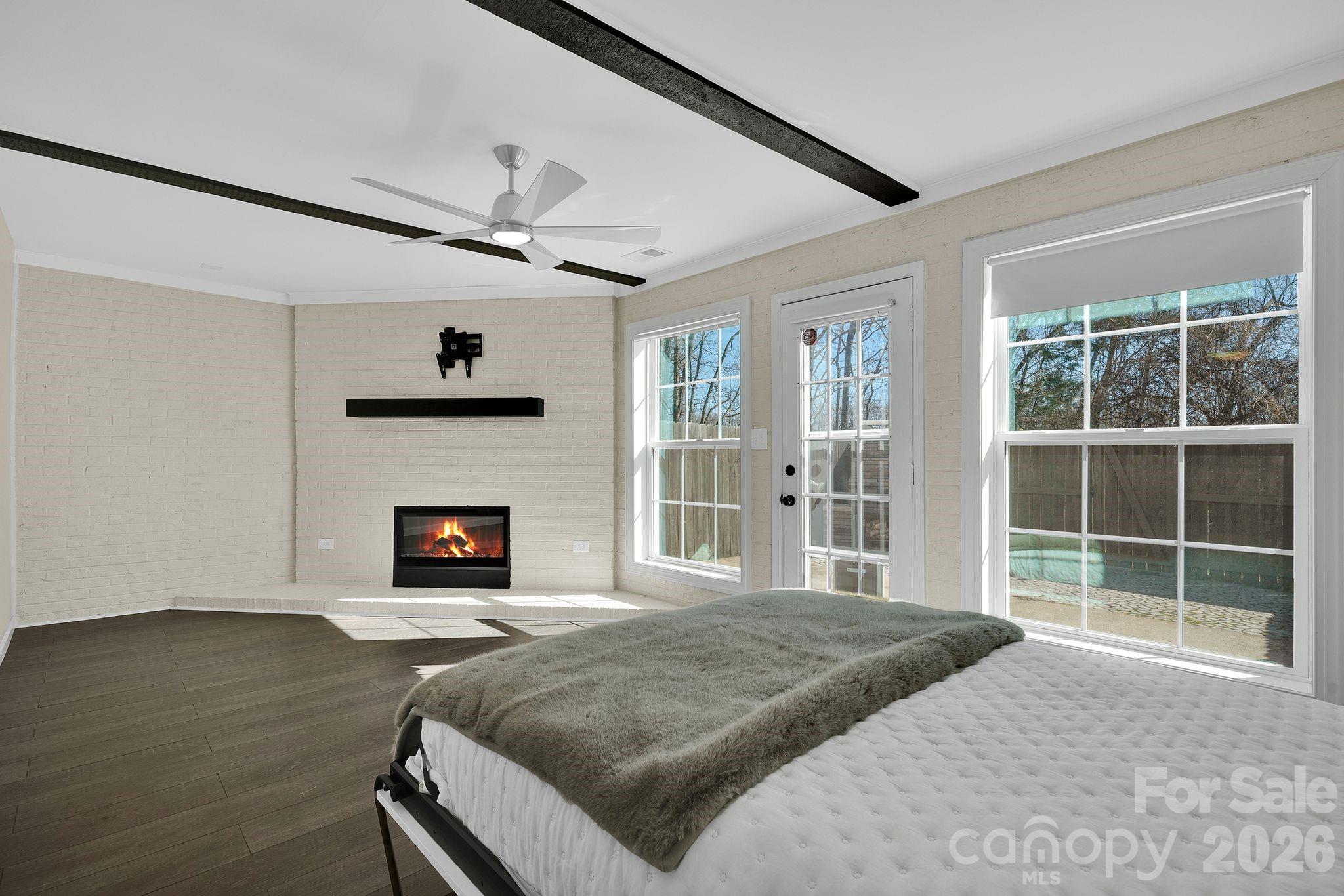 8308 Knights Bridge Road — Charlotte