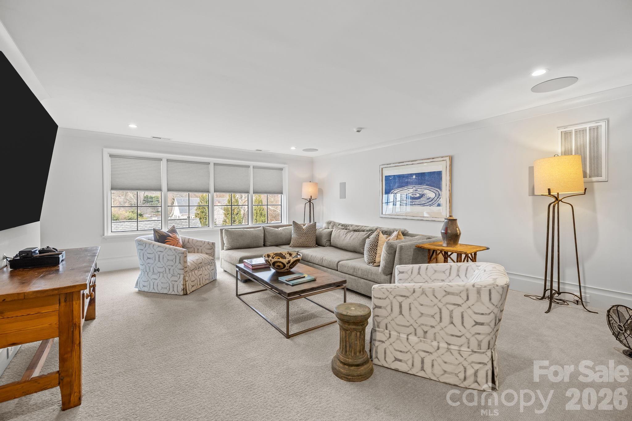 1344 Biltmore Drive — Charlotte
