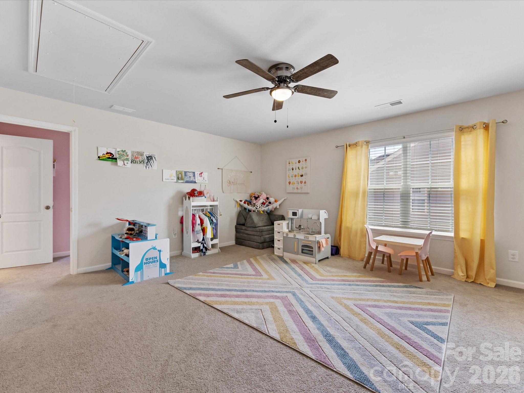 4261 Coachwhip Avenue — Lancaster