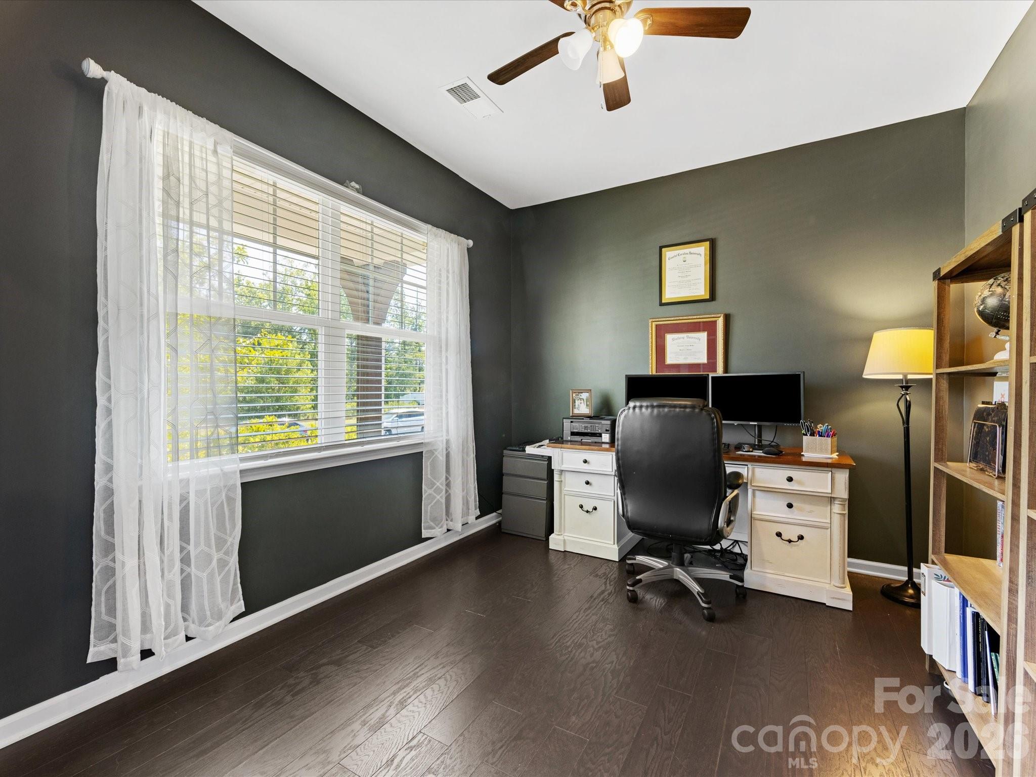 4261 Coachwhip Avenue — Lancaster