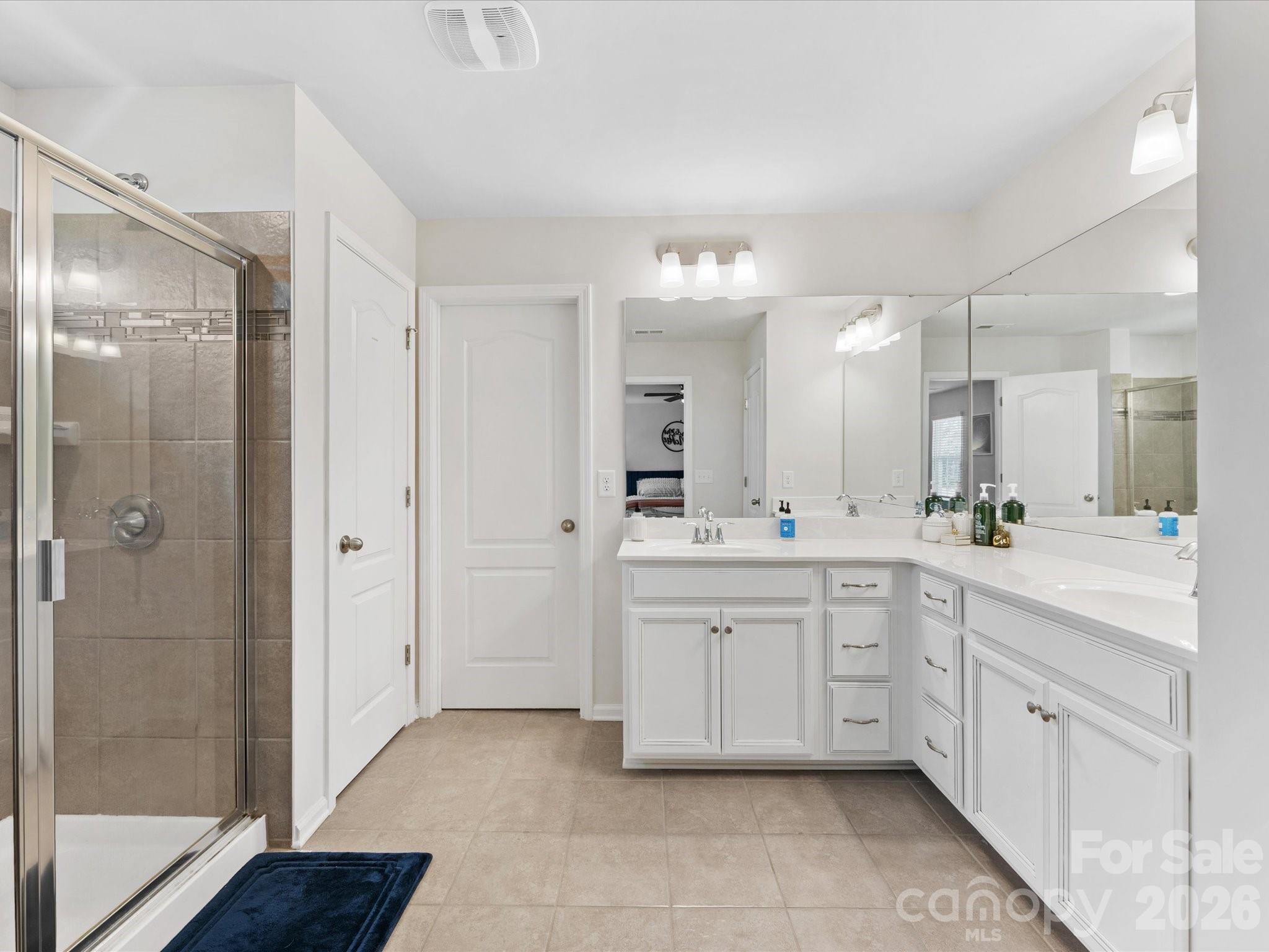 4261 Coachwhip Avenue — Lancaster