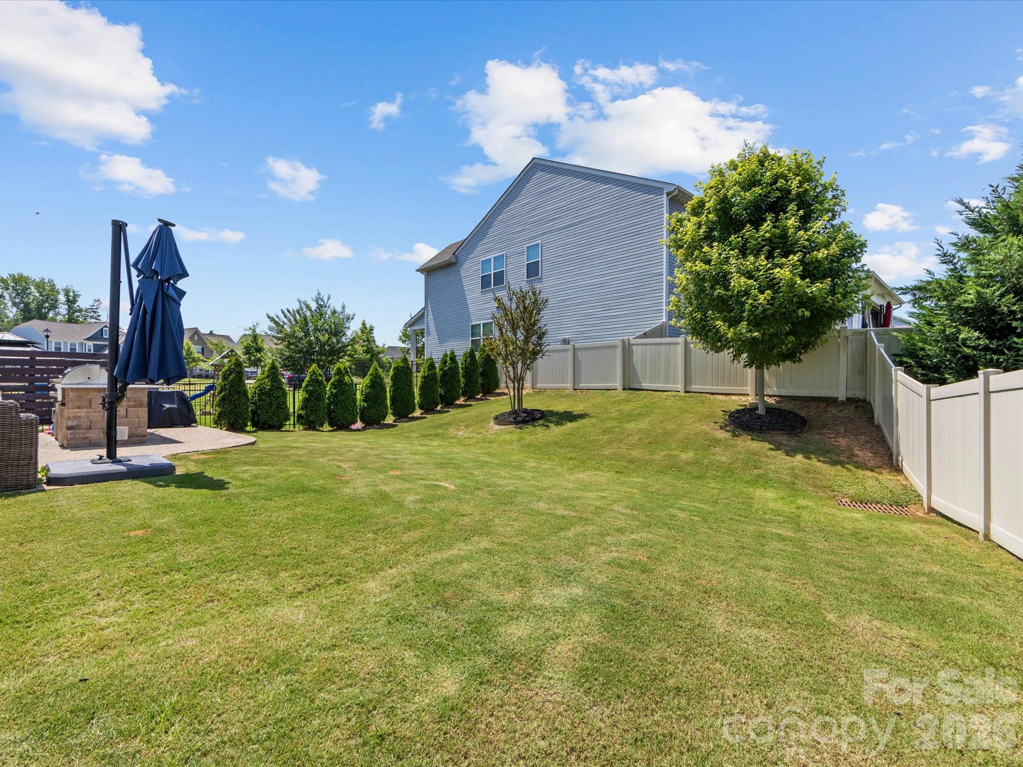 4261 Coachwhip Avenue — Lancaster