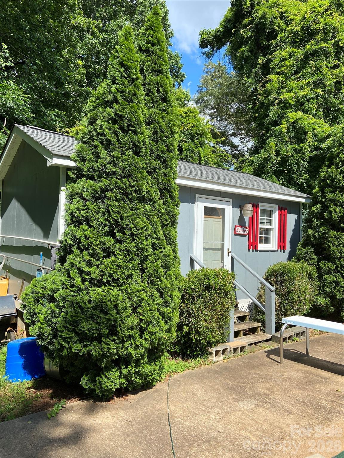 3218 Driftwood Drive — Charlotte