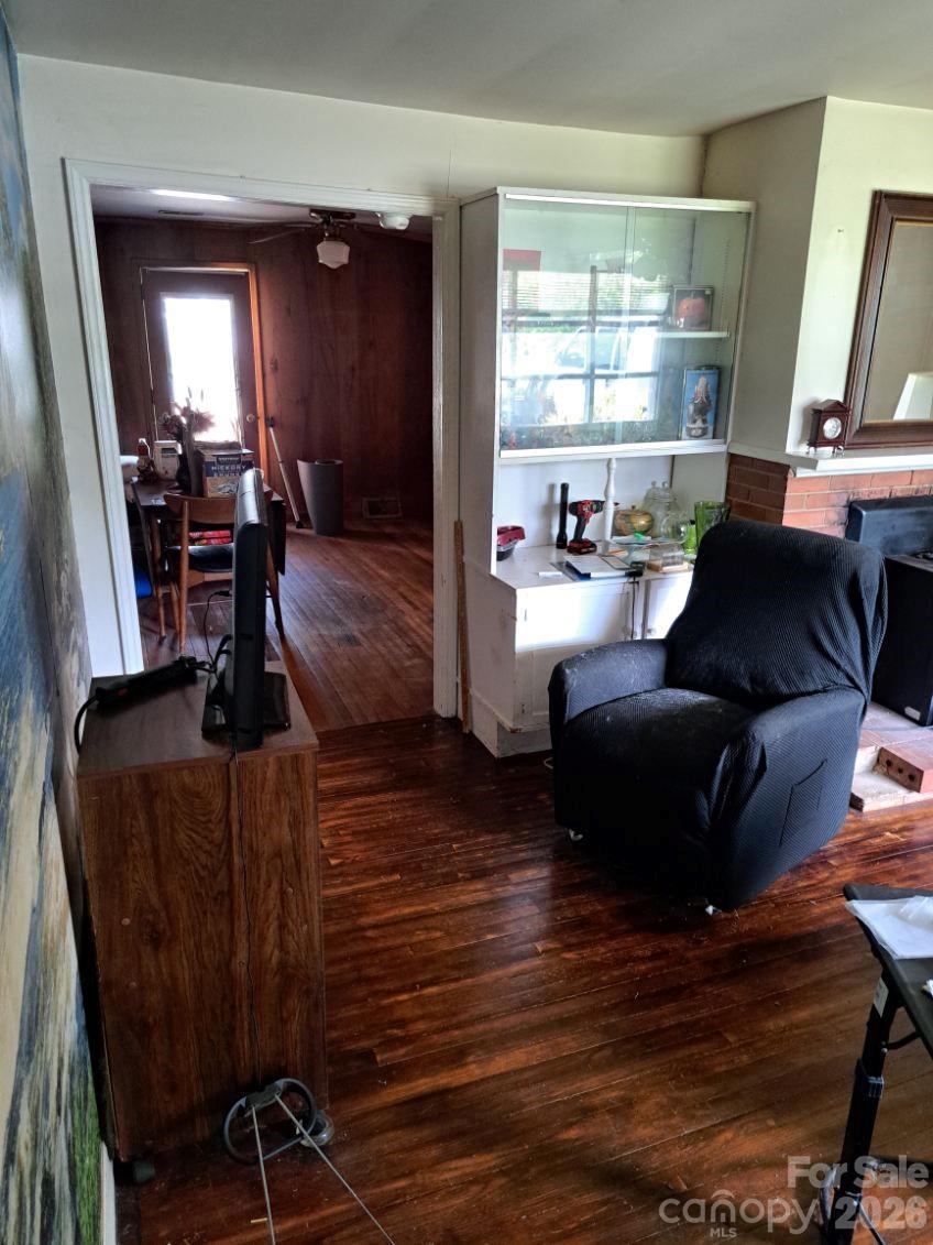 3218 Driftwood Drive — Charlotte
