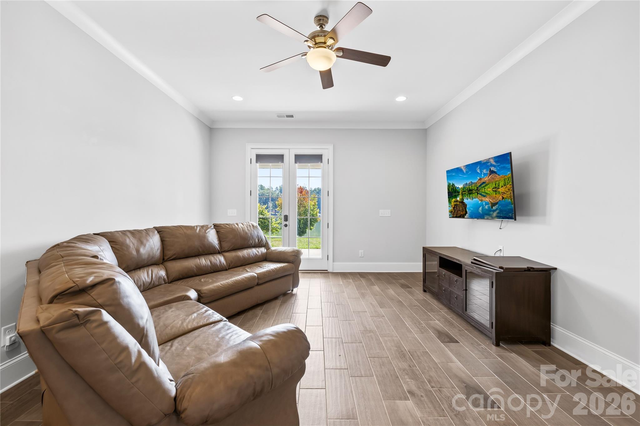 124 Sisters Cove Court — Mooresville