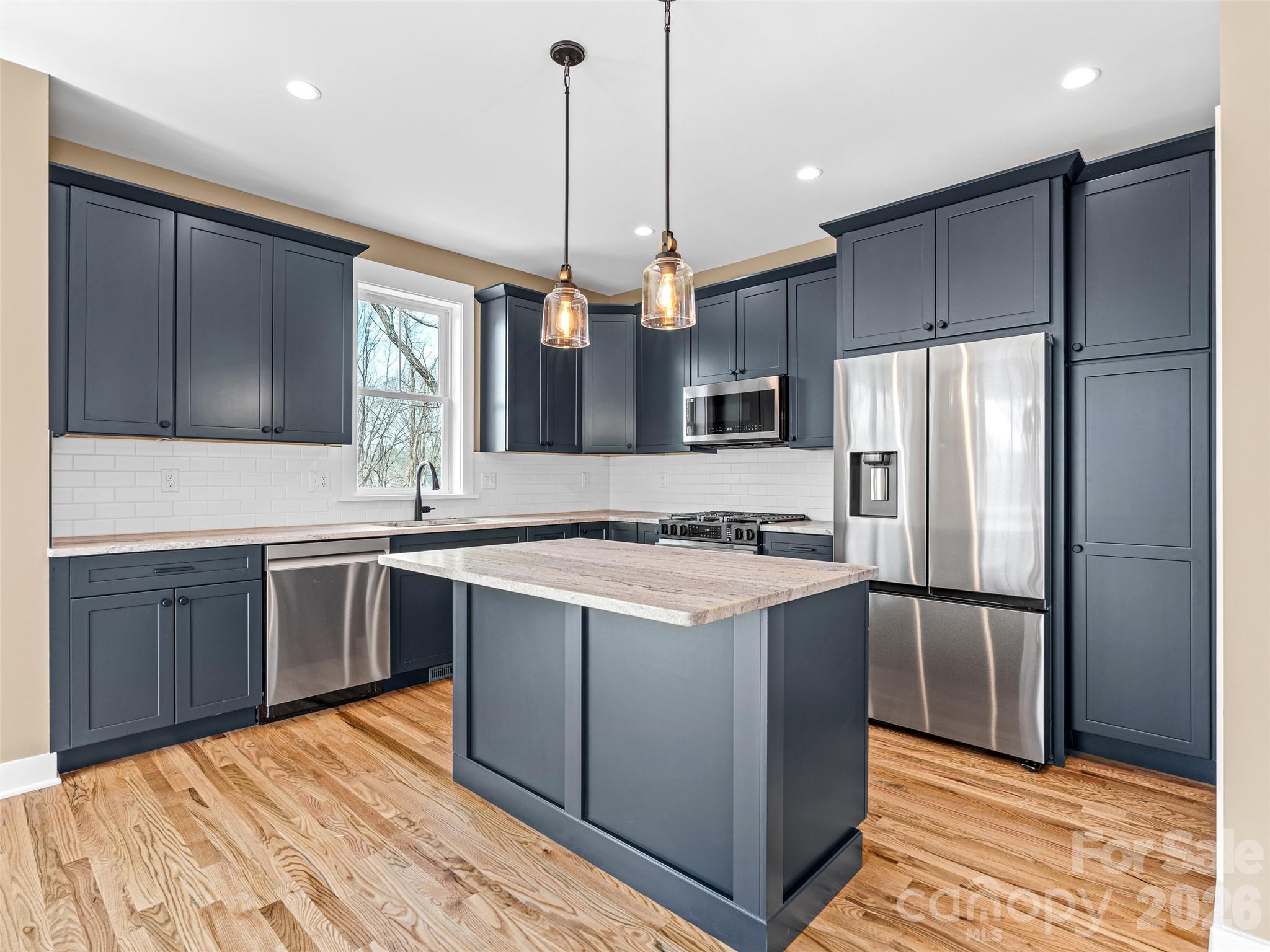 112 Alma Lane — Asheville