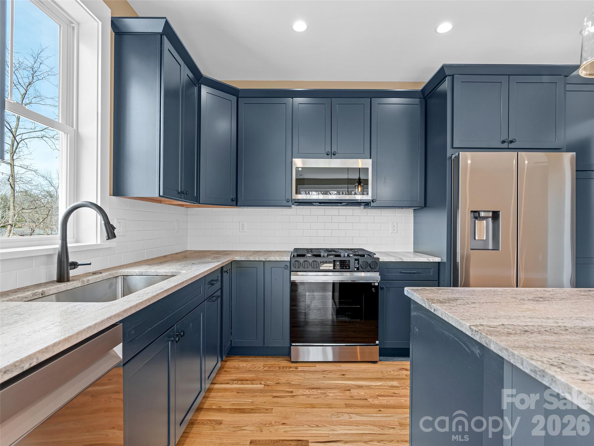 112 Alma Lane — Asheville
