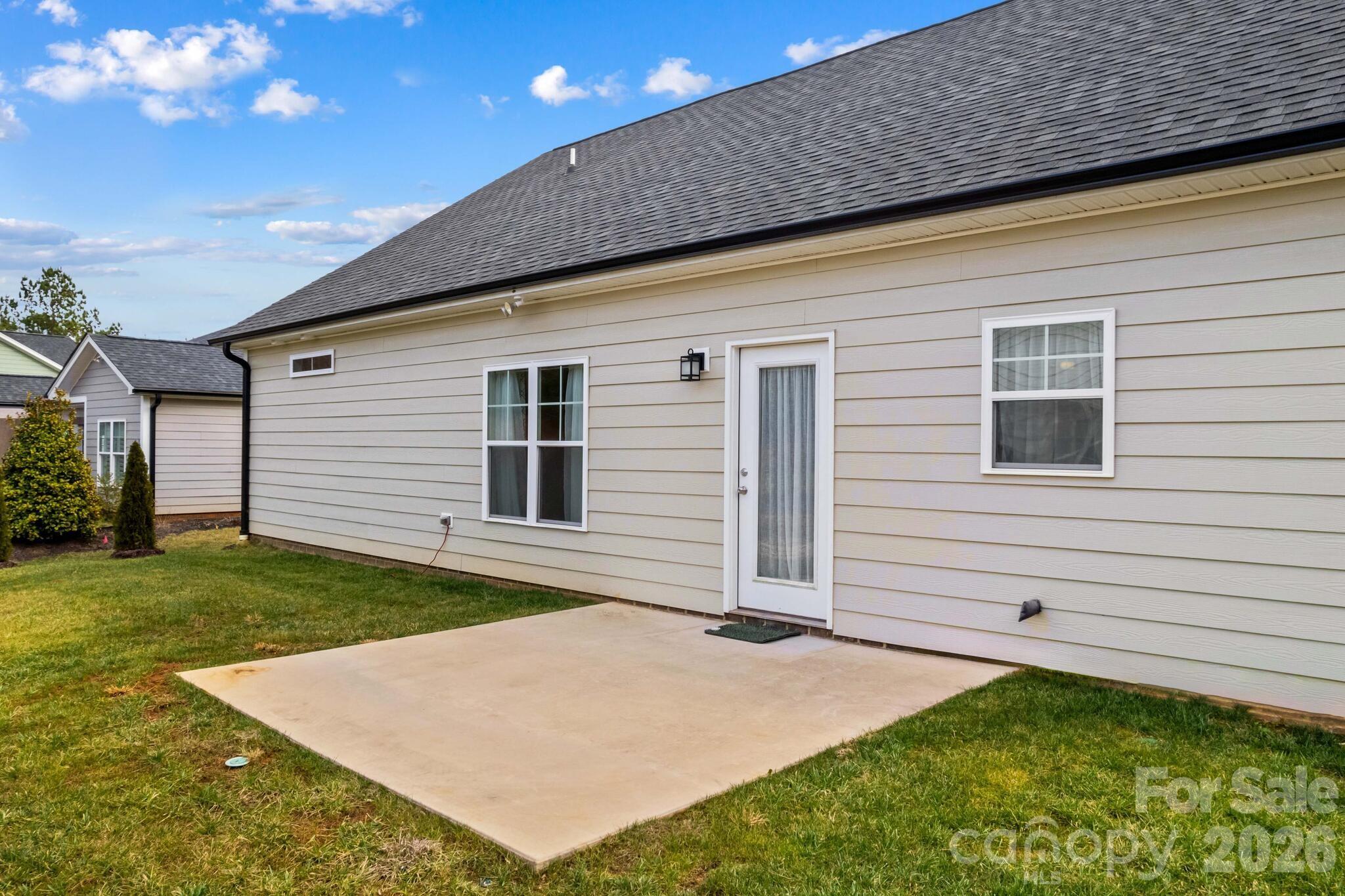 215 Village Lane — Salisbury