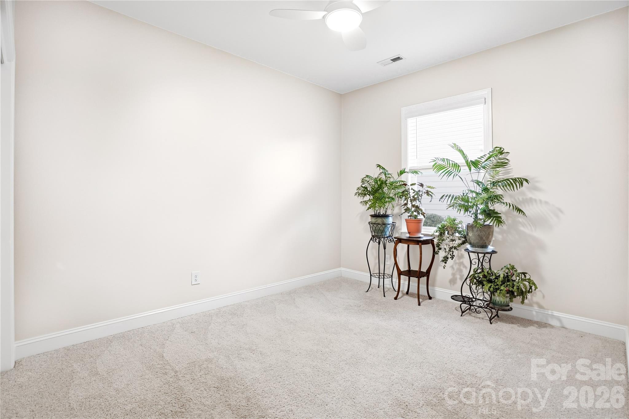 4899 Looking Glass Trail — Denver
