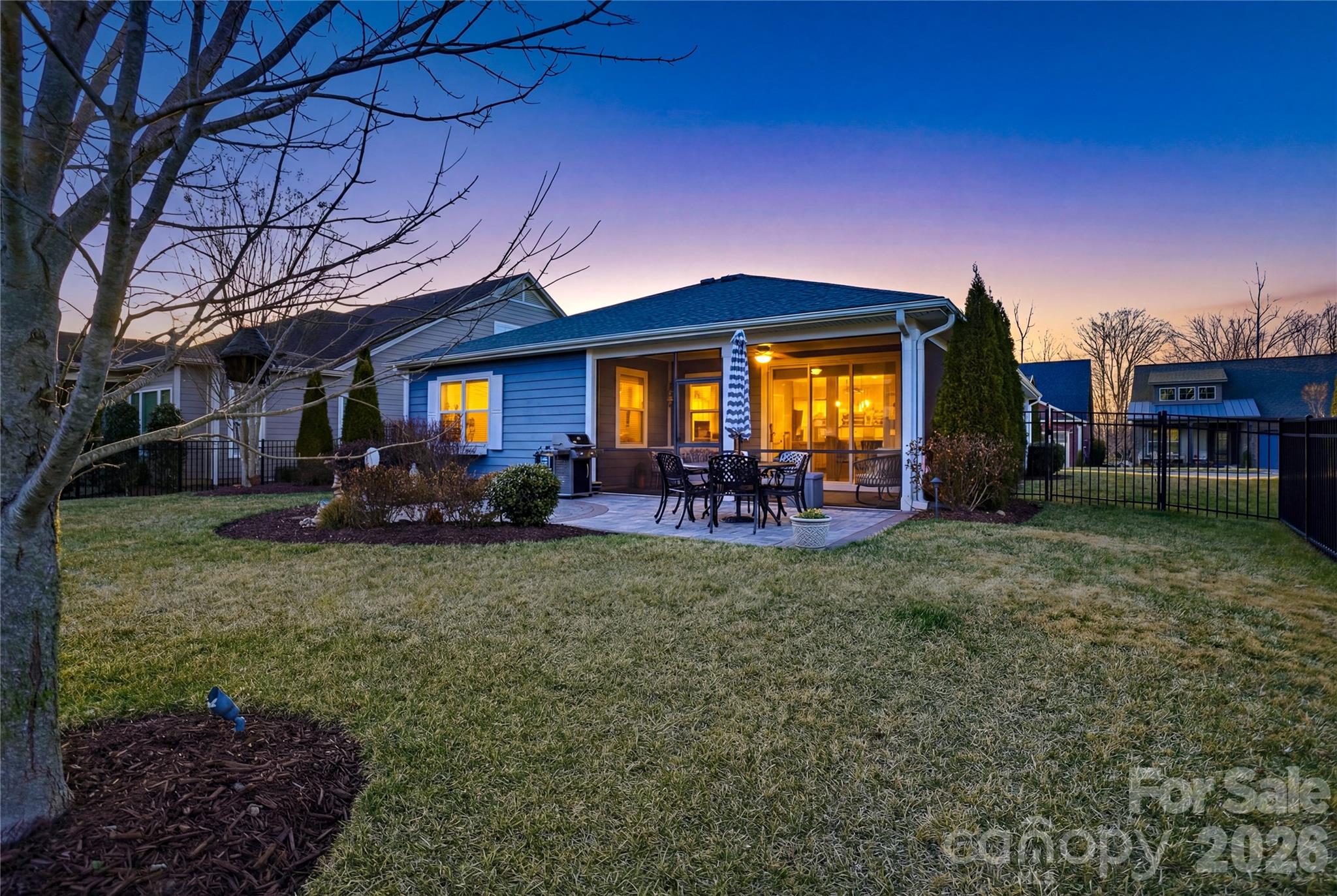 4899 Looking Glass Trail — Denver
