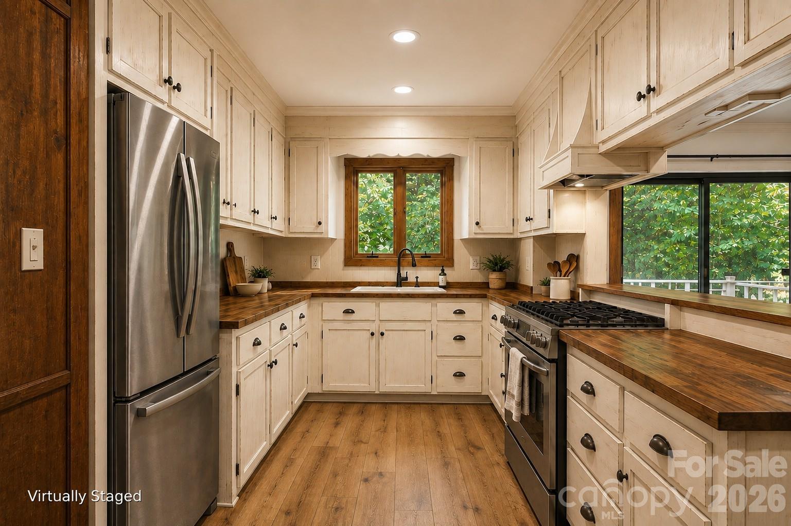 4515 Botany Trail — Maiden