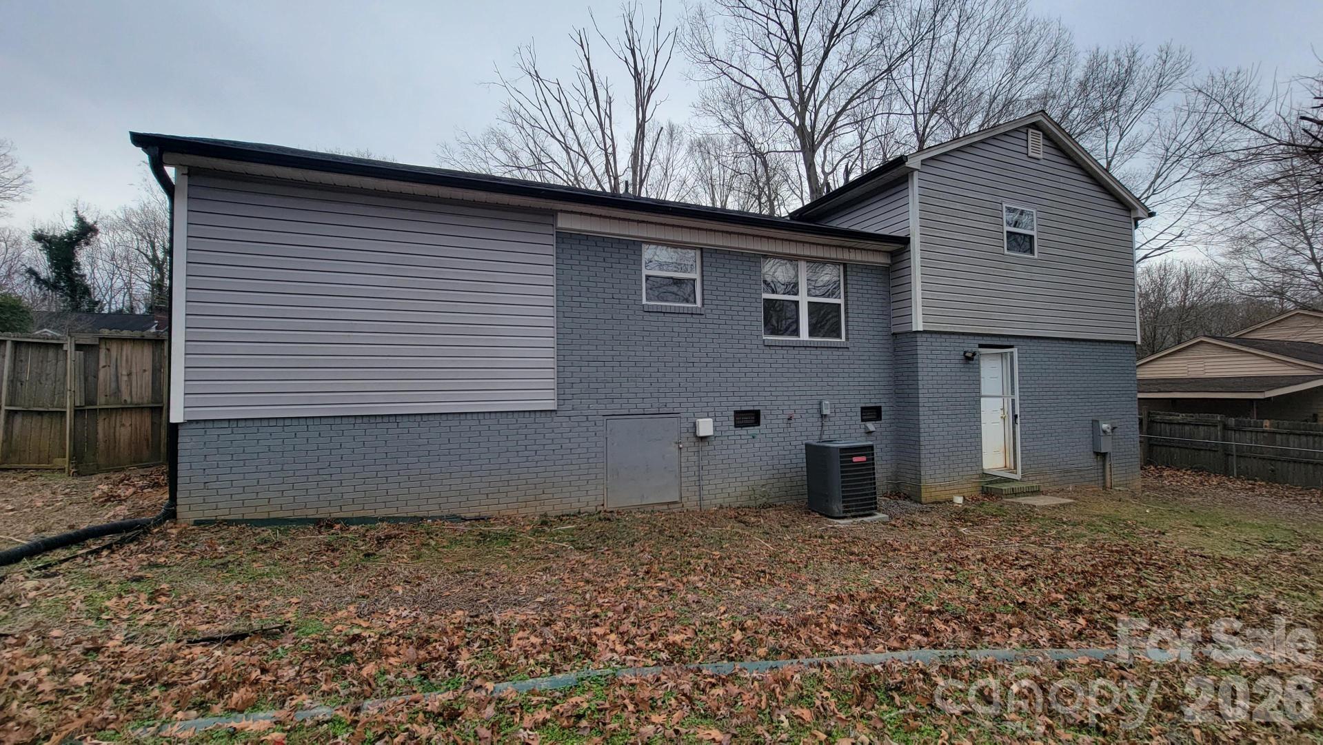 120 Shady Bluff Drive — Gastonia