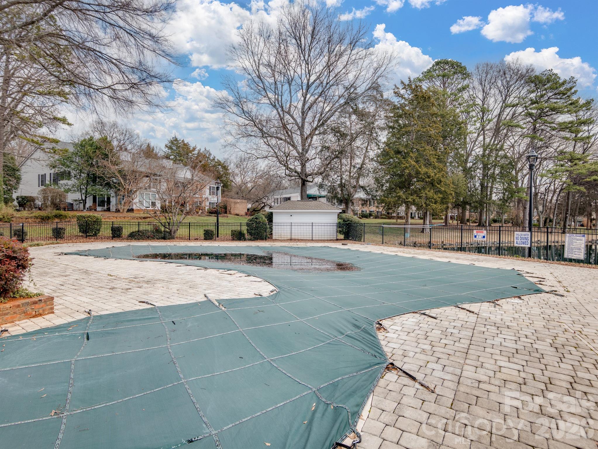 7034 Quail Hill Road — Charlotte