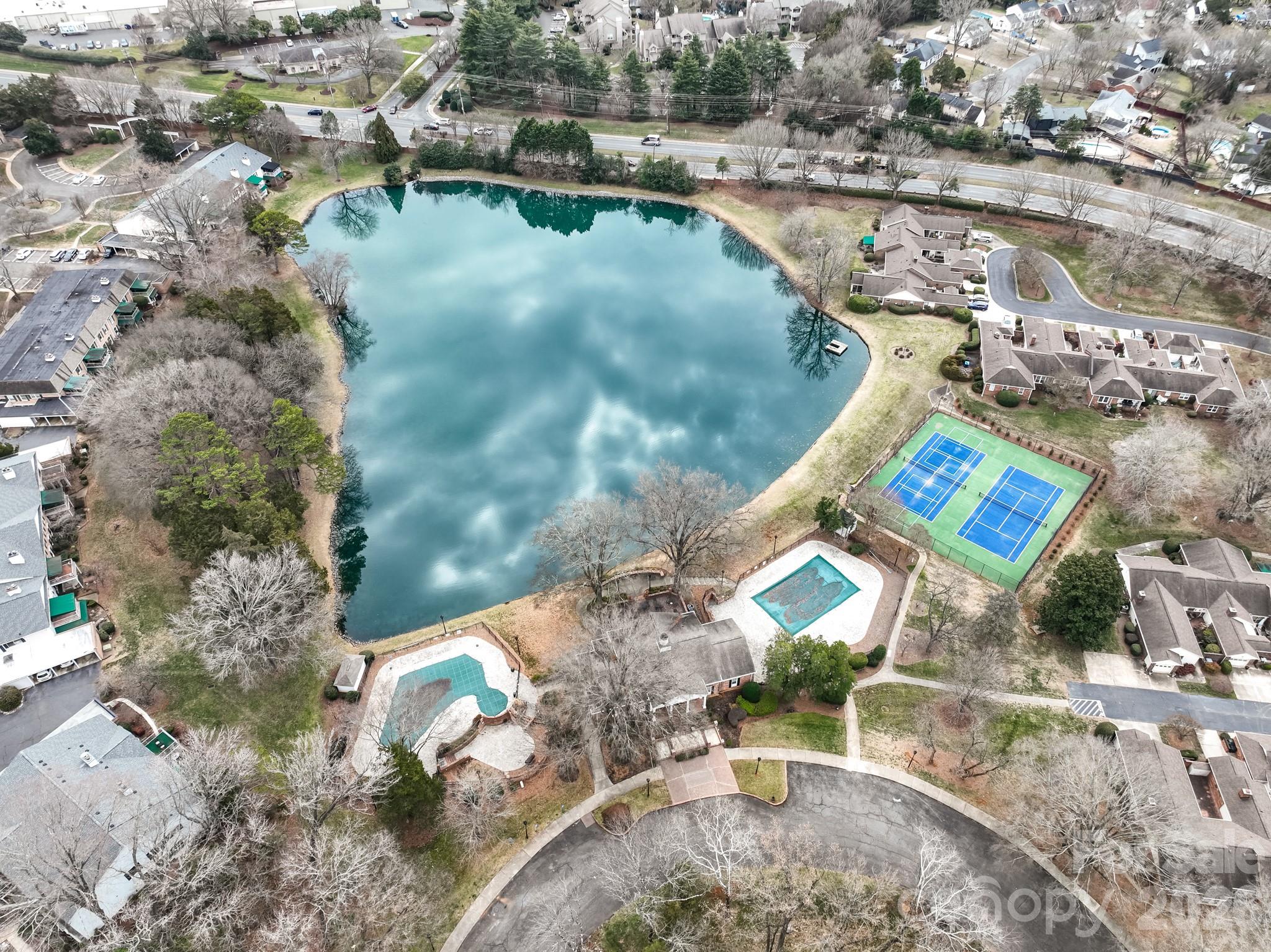 7034 Quail Hill Road — Charlotte