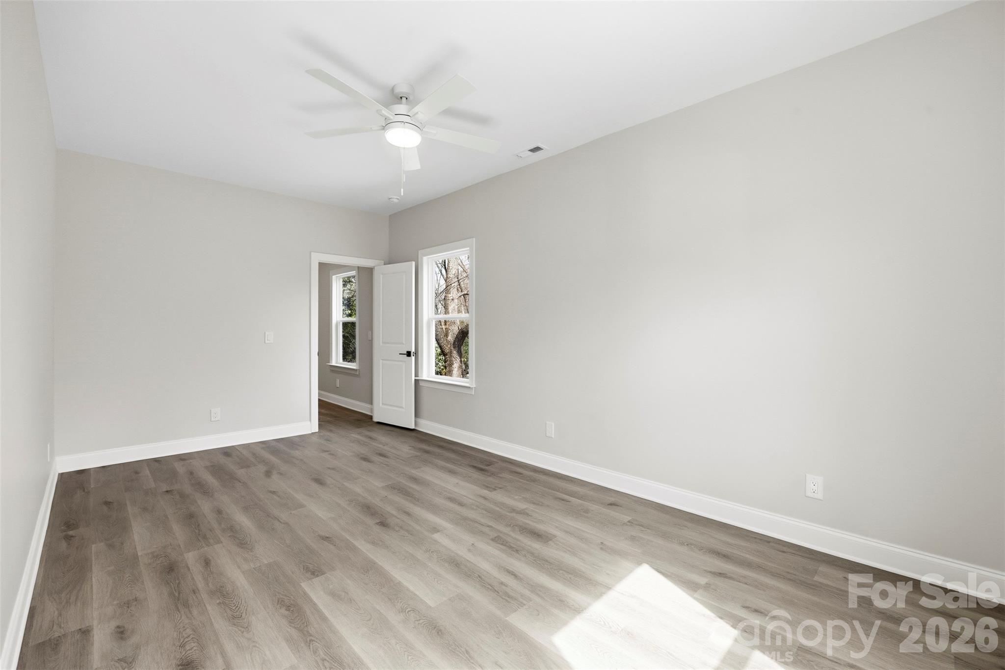 105 N Smallwood Place — Charlotte