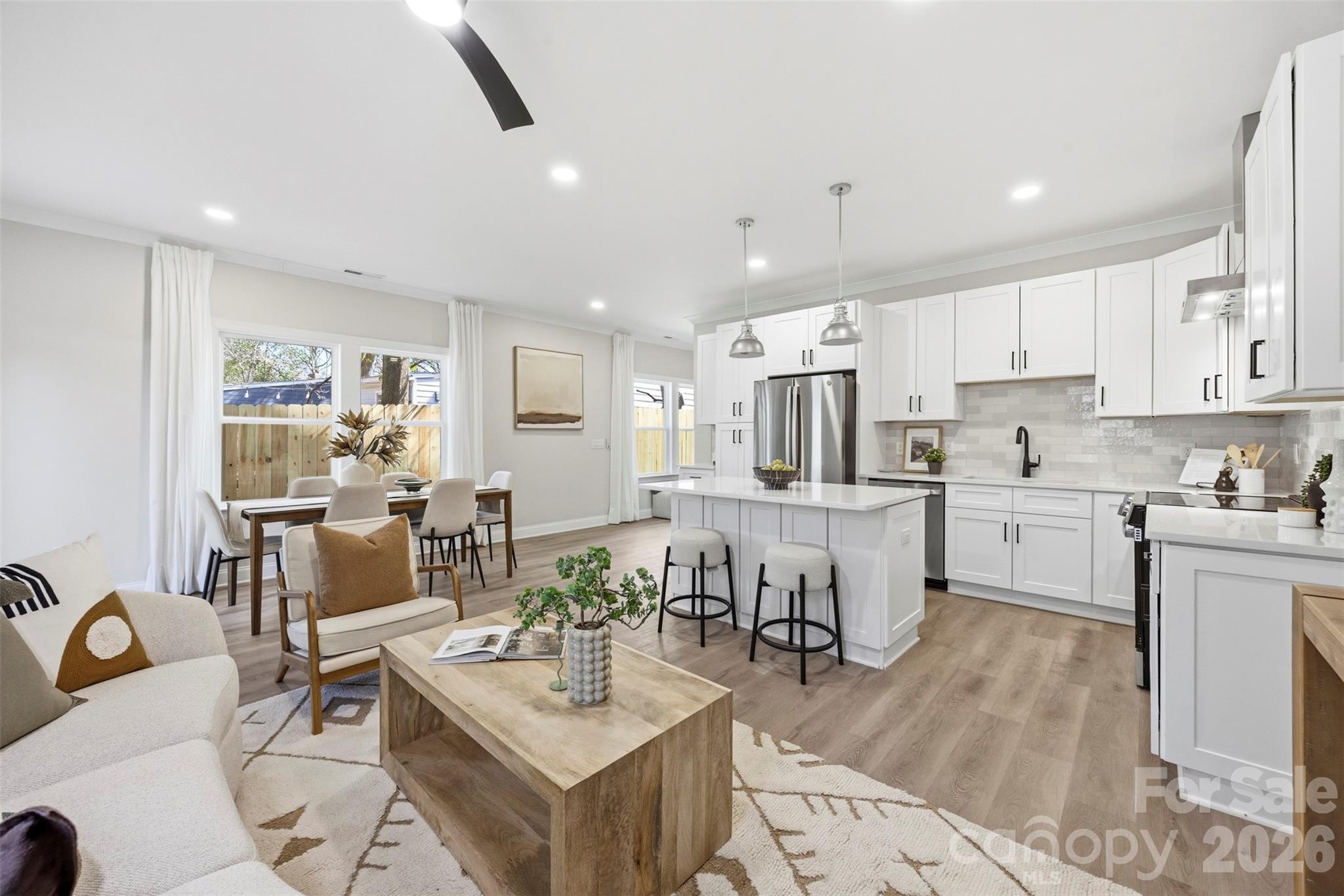 105 N Smallwood Place — Charlotte