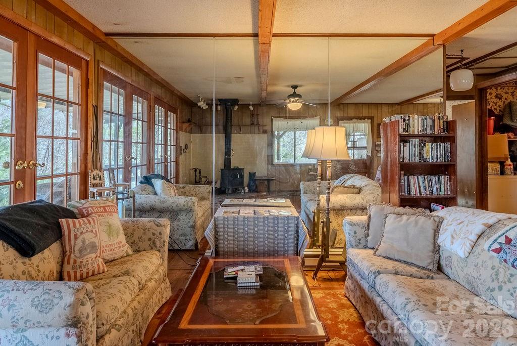 465 Enchanted Forest Drive — Sylva