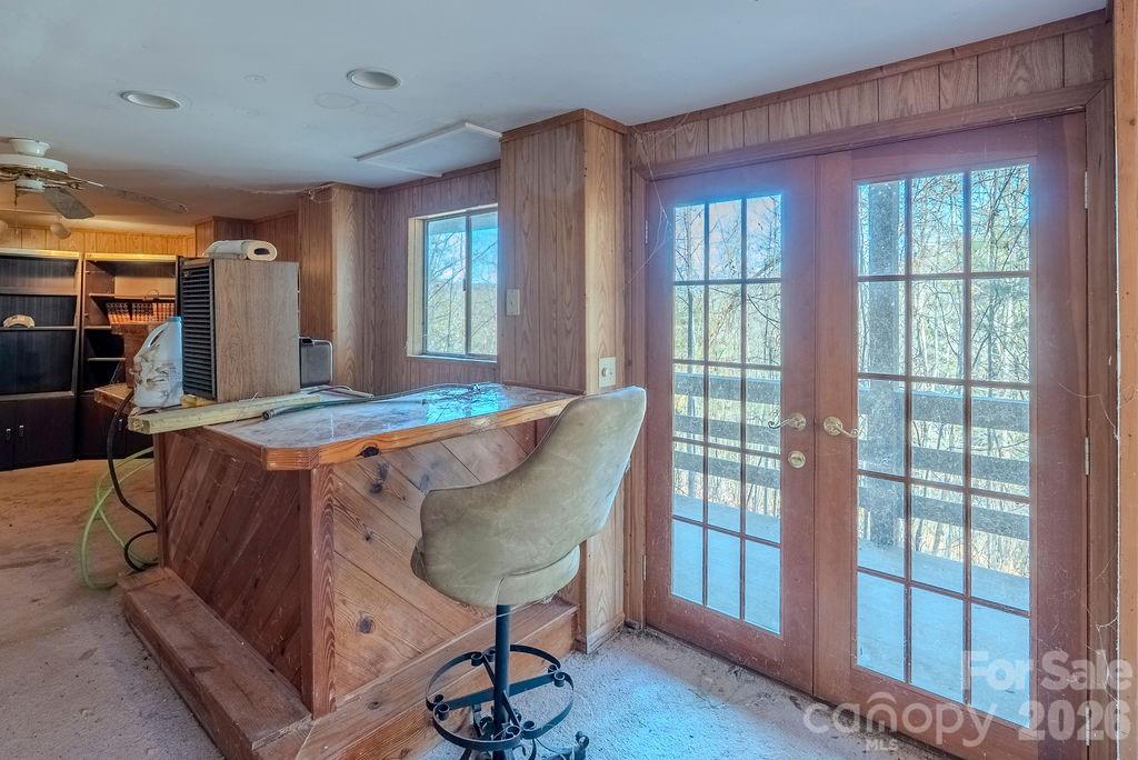 465 Enchanted Forest Drive — Sylva