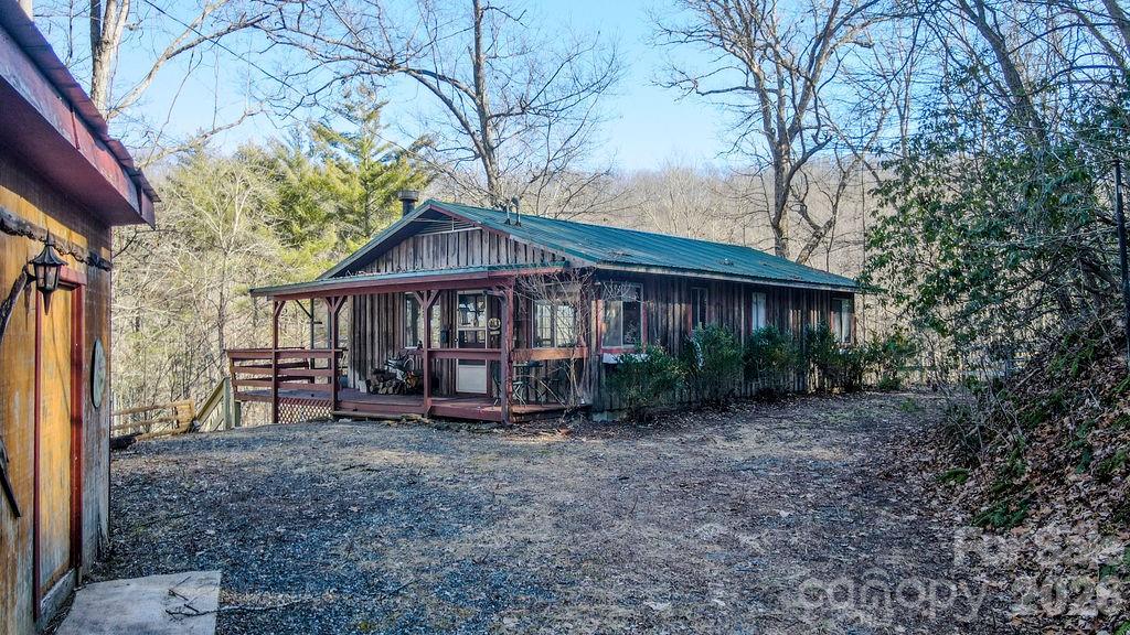 465 Enchanted Forest Drive — Sylva