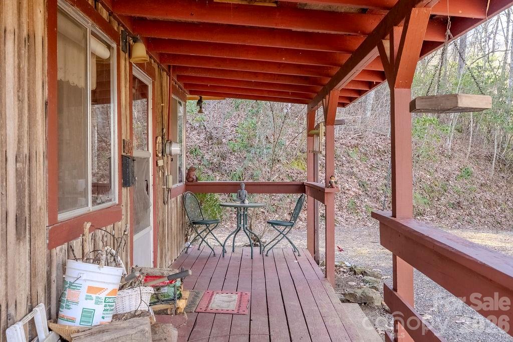 465 Enchanted Forest Drive — Sylva