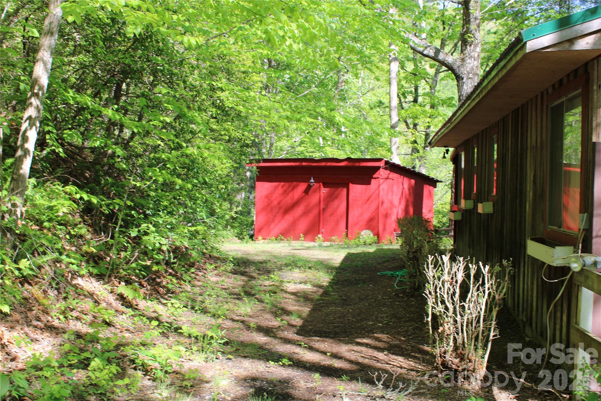 465 Enchanted Forest Drive — Sylva