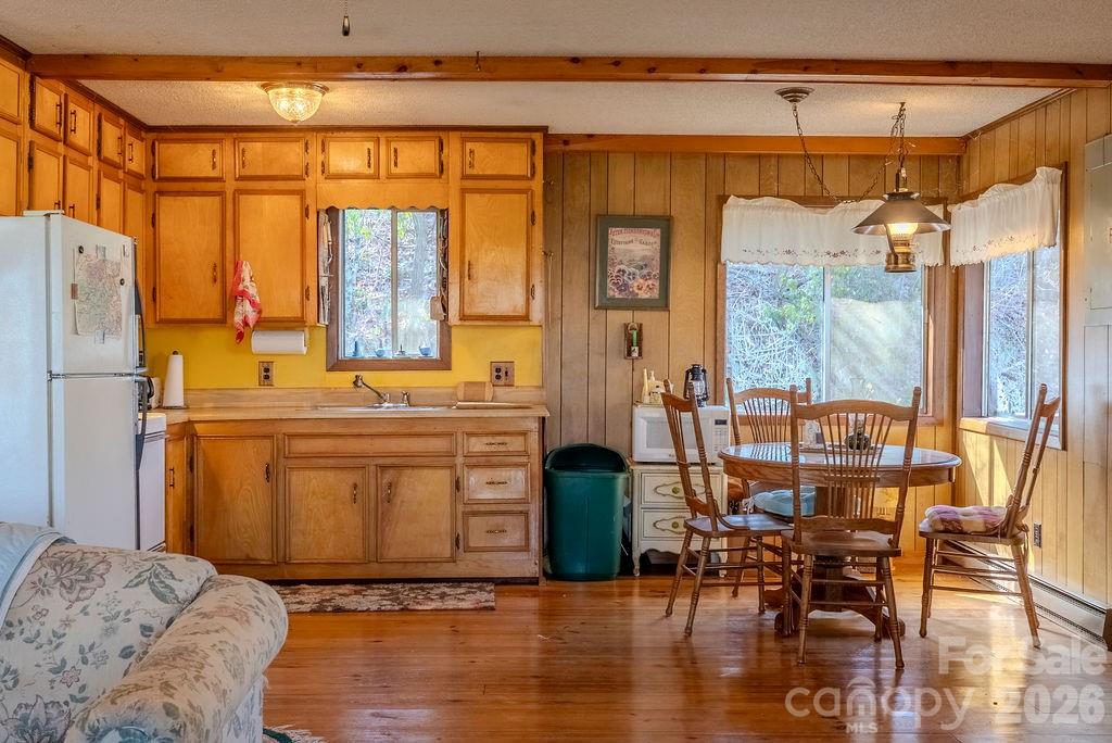 465 Enchanted Forest Drive — Sylva