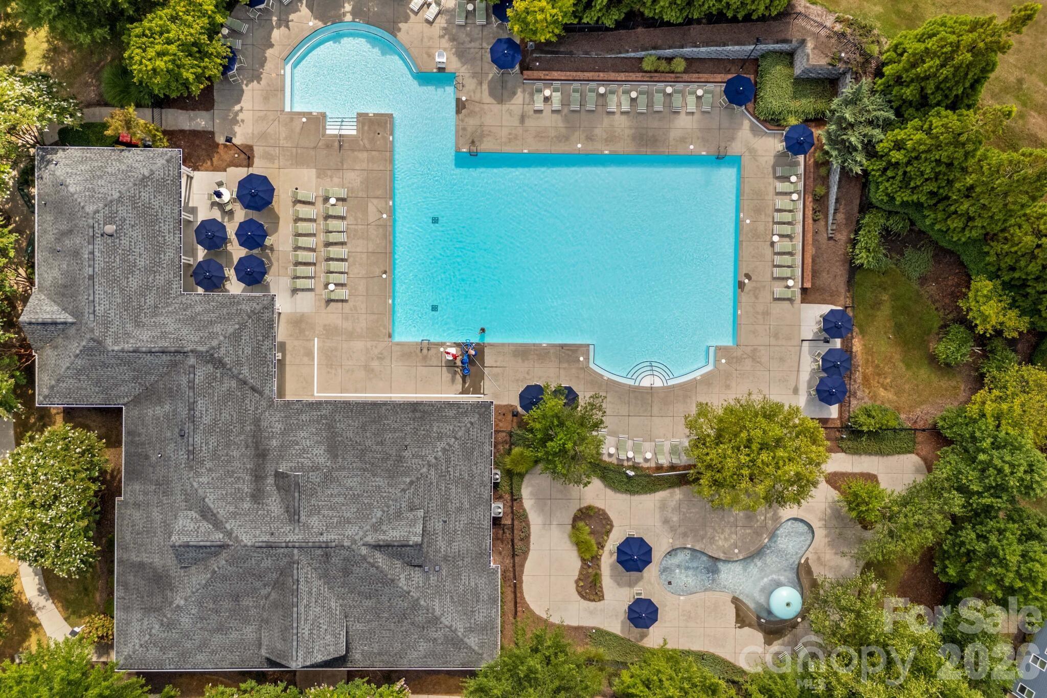 13603 Helen Benson Boulevard — Davidson