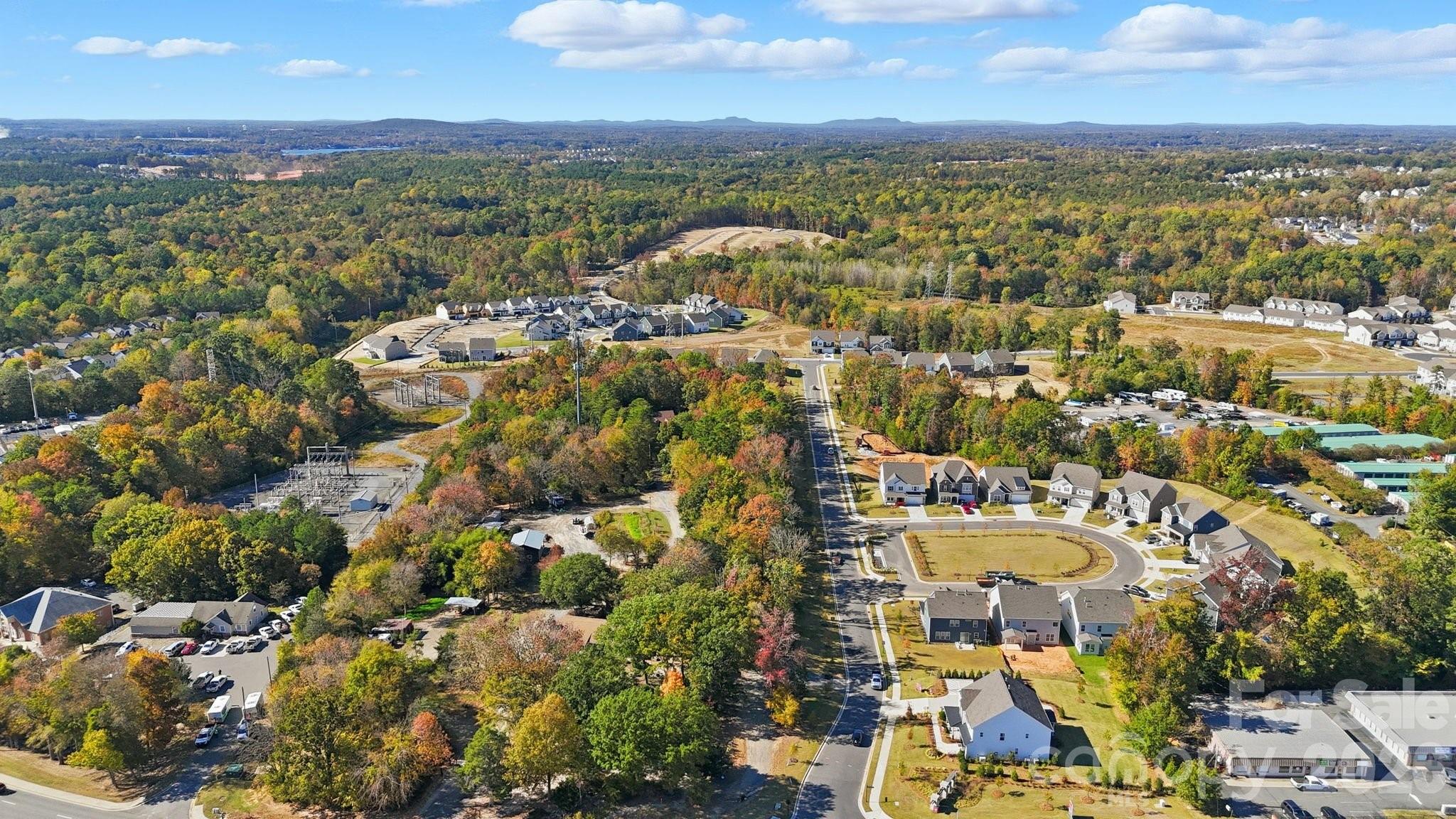 5029 Duval Circle — Tega Cay