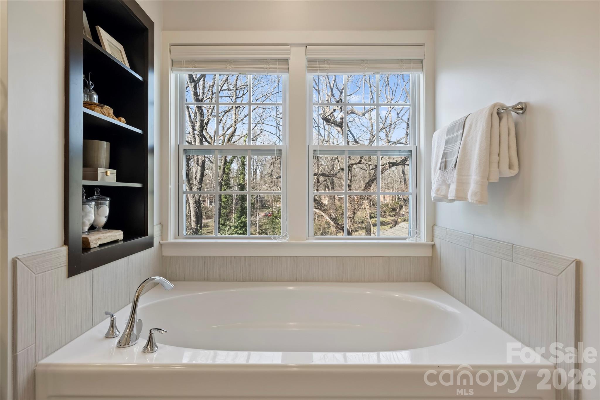 3522 Carmel Road — Charlotte