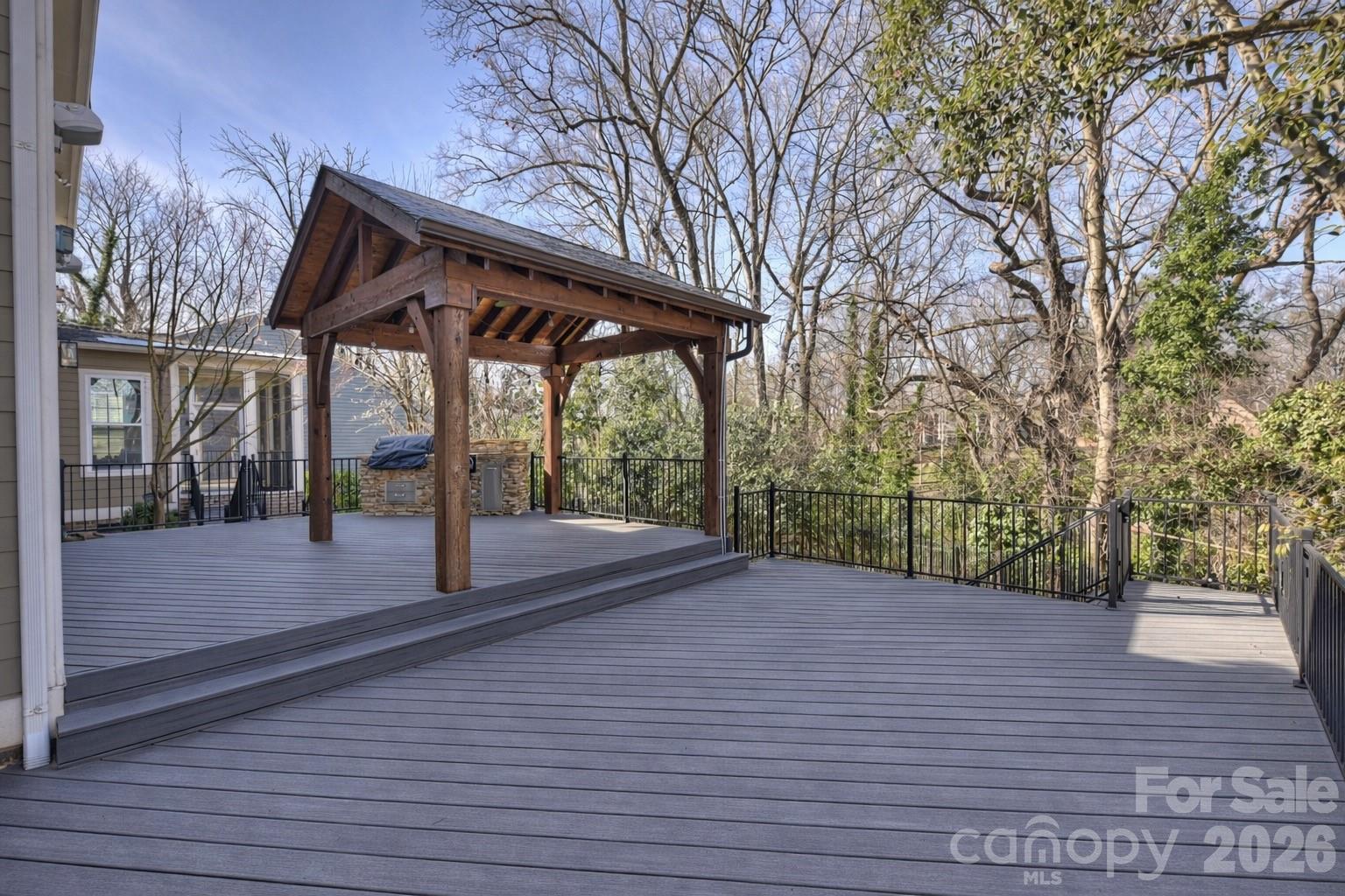 3522 Carmel Road — Charlotte