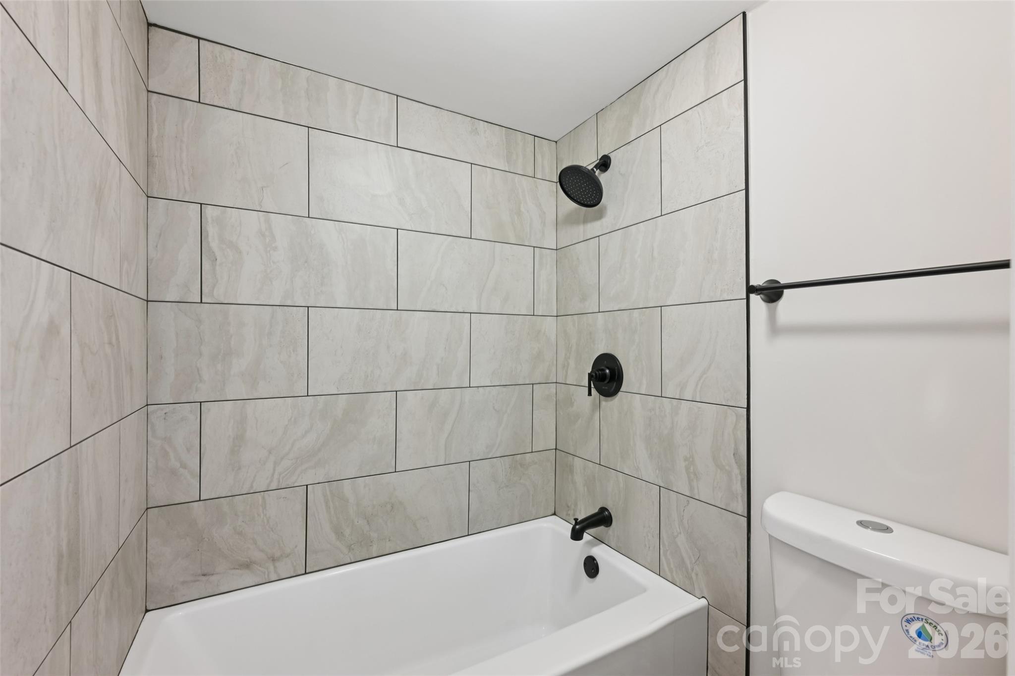 2231 Rexford Road #B — Charlotte