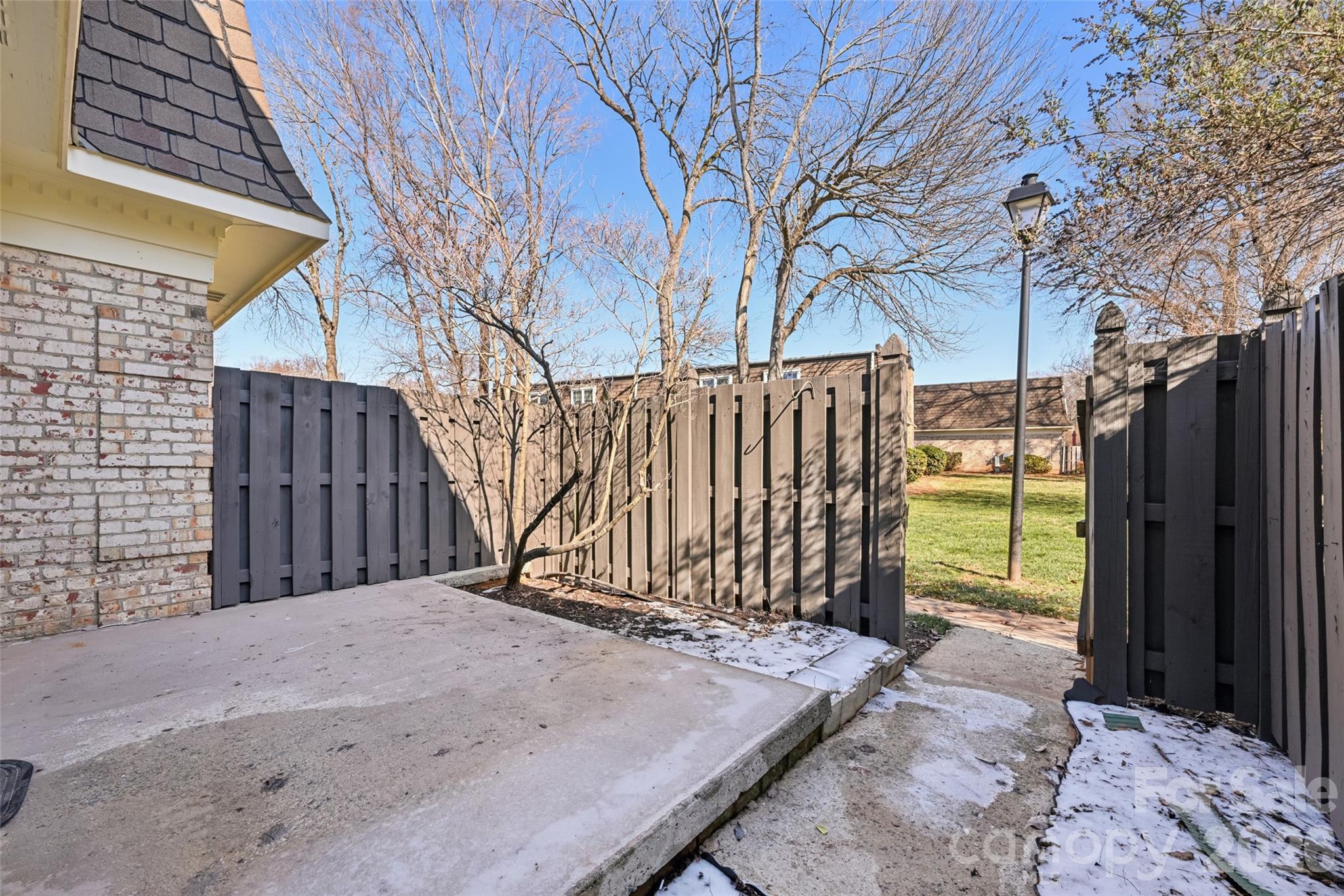 2231 Rexford Road #B — Charlotte