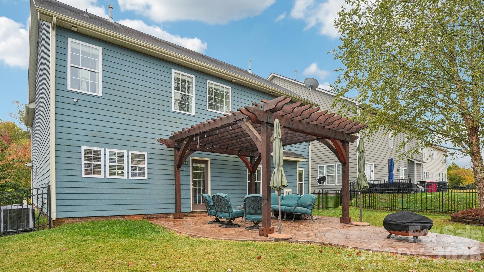 17319 Silas Place Drive — Davidson